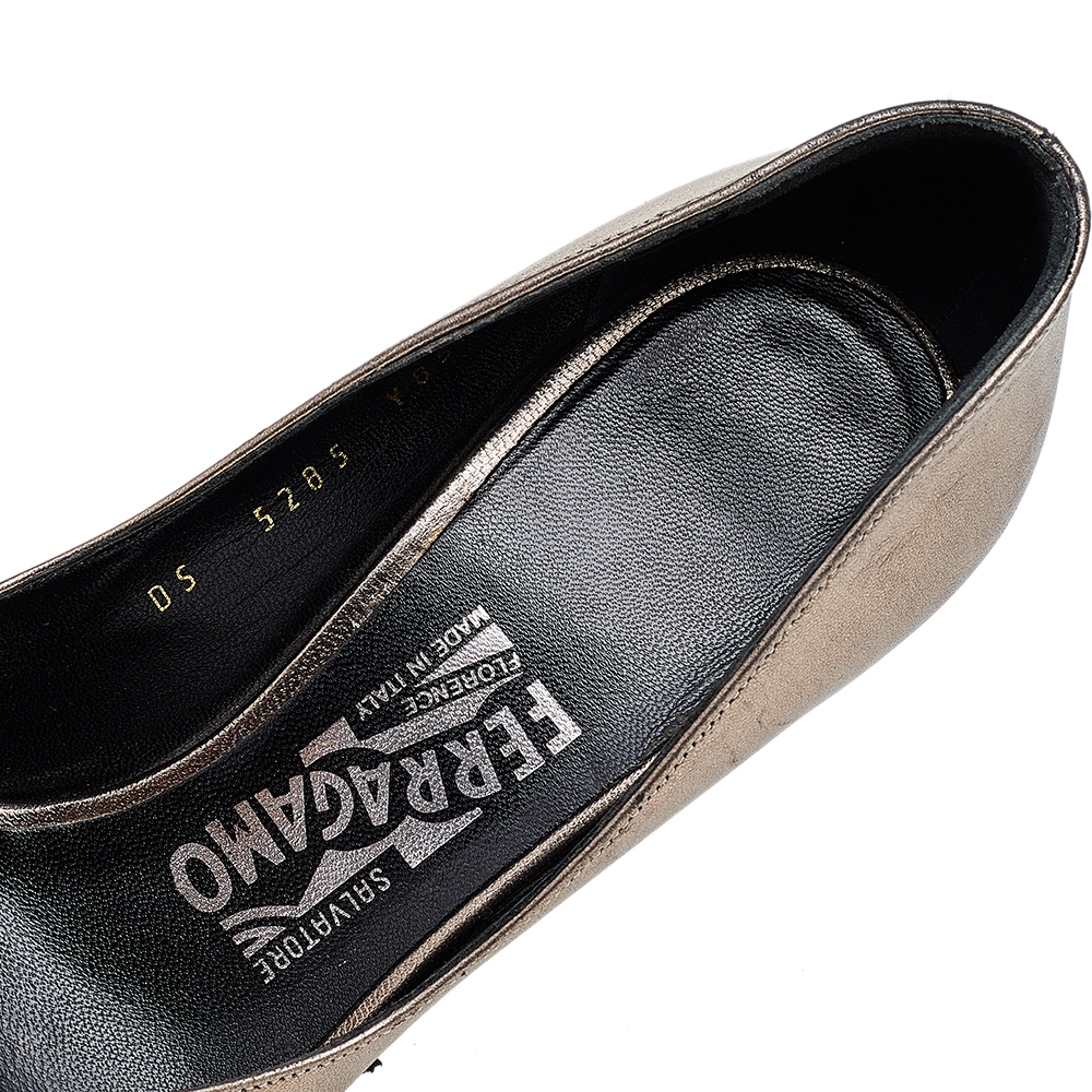 Salvatore Ferragamo Metallic Grey Leather Peep Toe Pumps Size 37.5