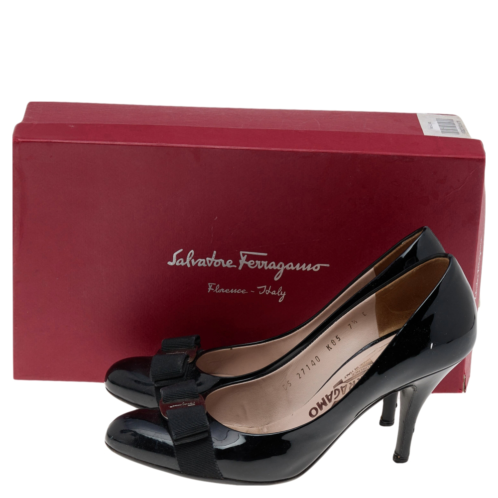 Salvatore Ferragamo Black Patent Leather Vara Bow Pumps Size 38