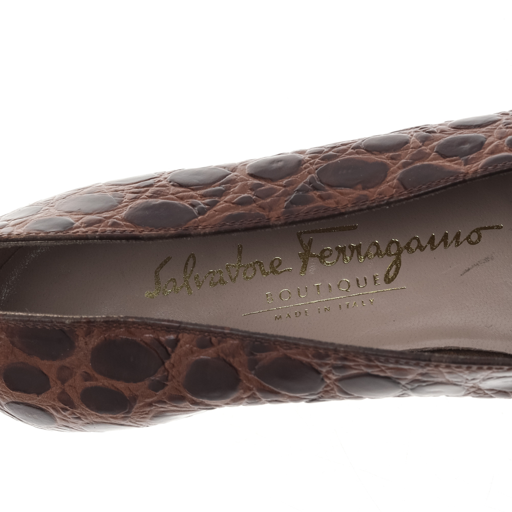 Salvatore Ferragamo Brown Croc Embossed Leather Pumps Size 37