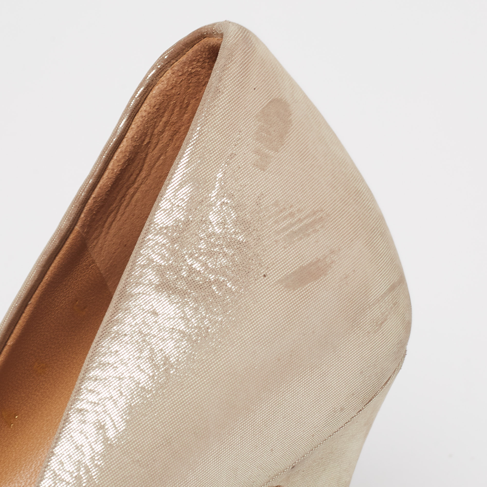 Salvatore Ferragamo Metallic Gold Nubuck Leather Vara Bow Peep Toe Pumps Size 36.5