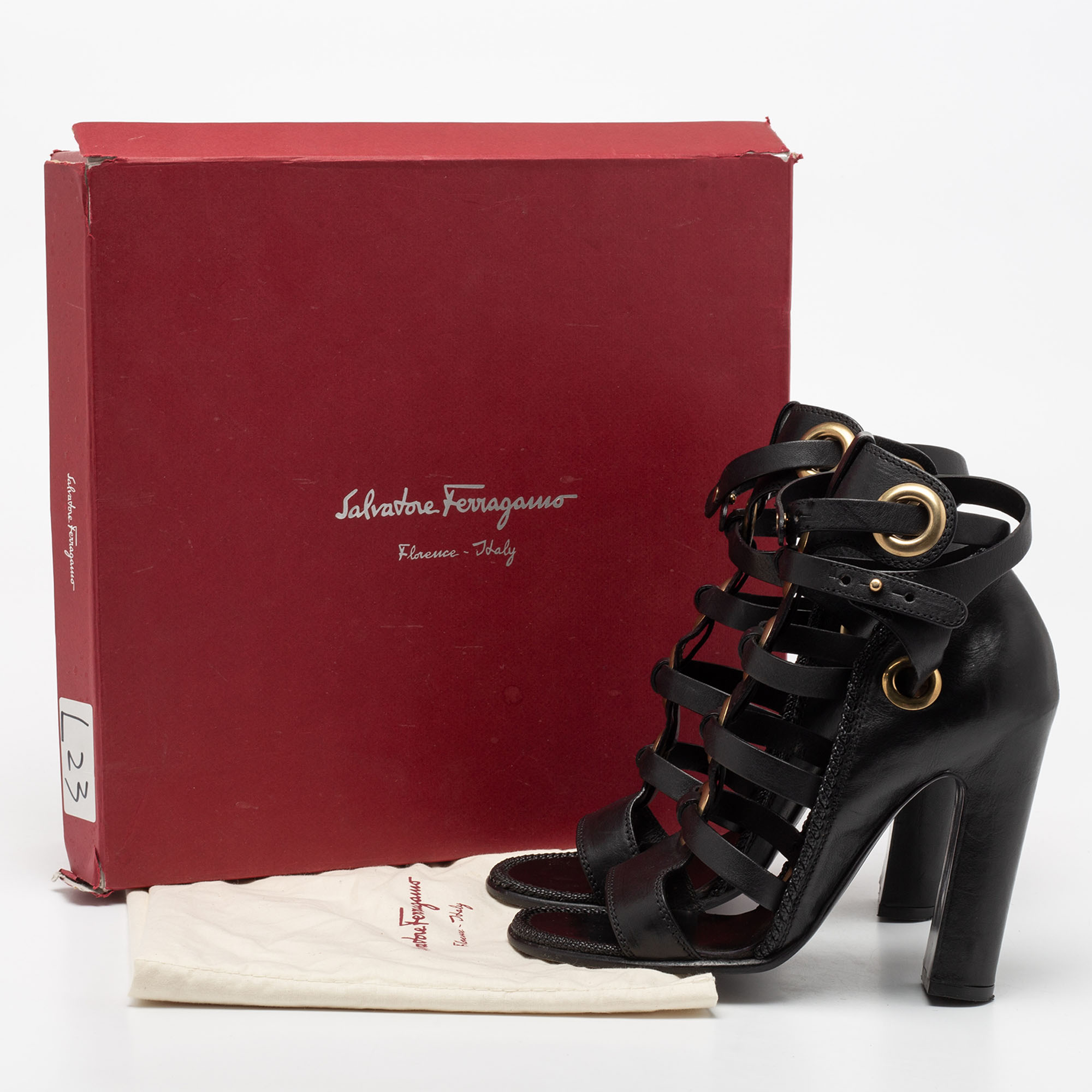 Salvatore Ferragamo Black Leather Shyla Gladiator Sandals Size 38.5