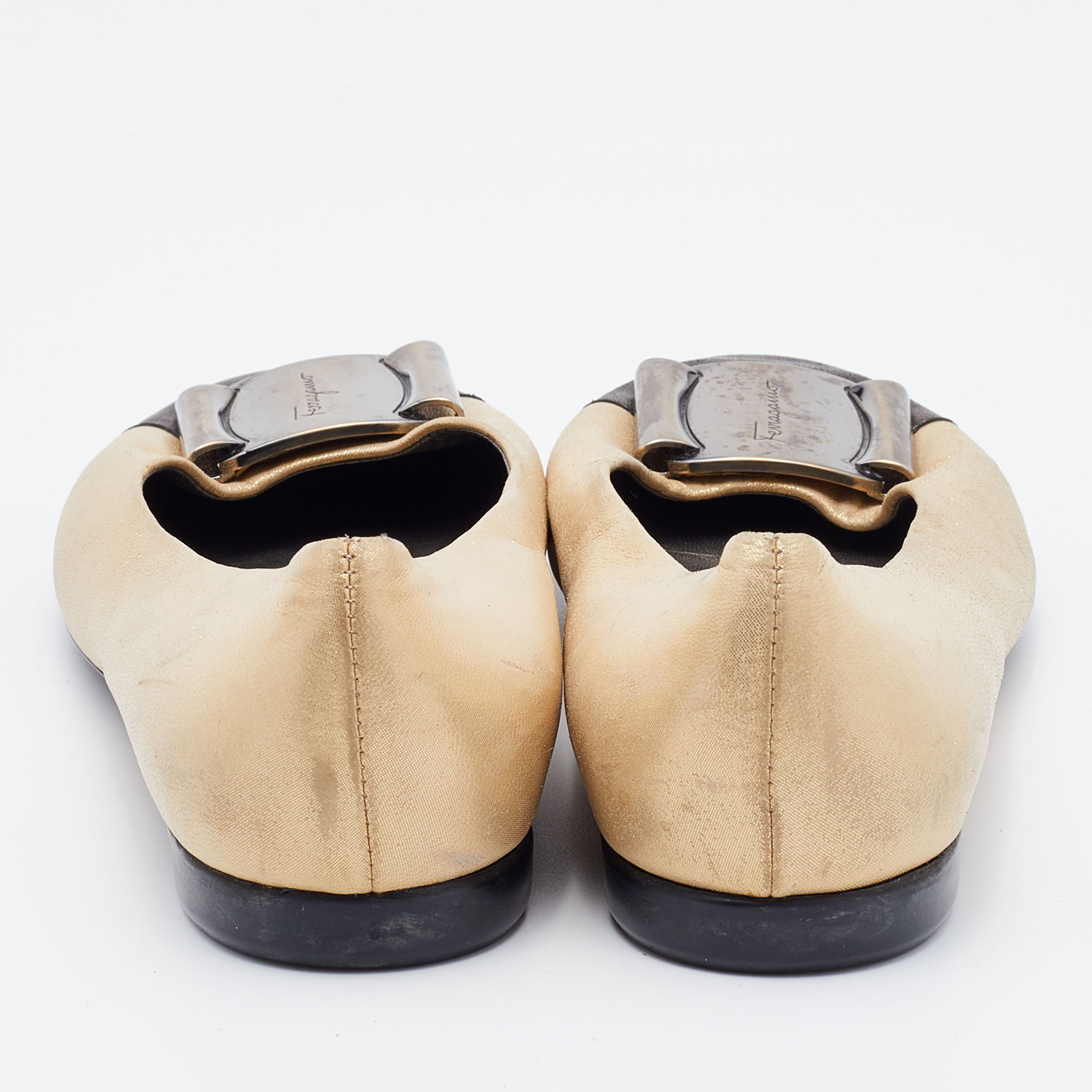 Salvatore Ferragamo Metallic Gold/Black Leather Cap Toe Metal Trim Ballet Flats Size 36