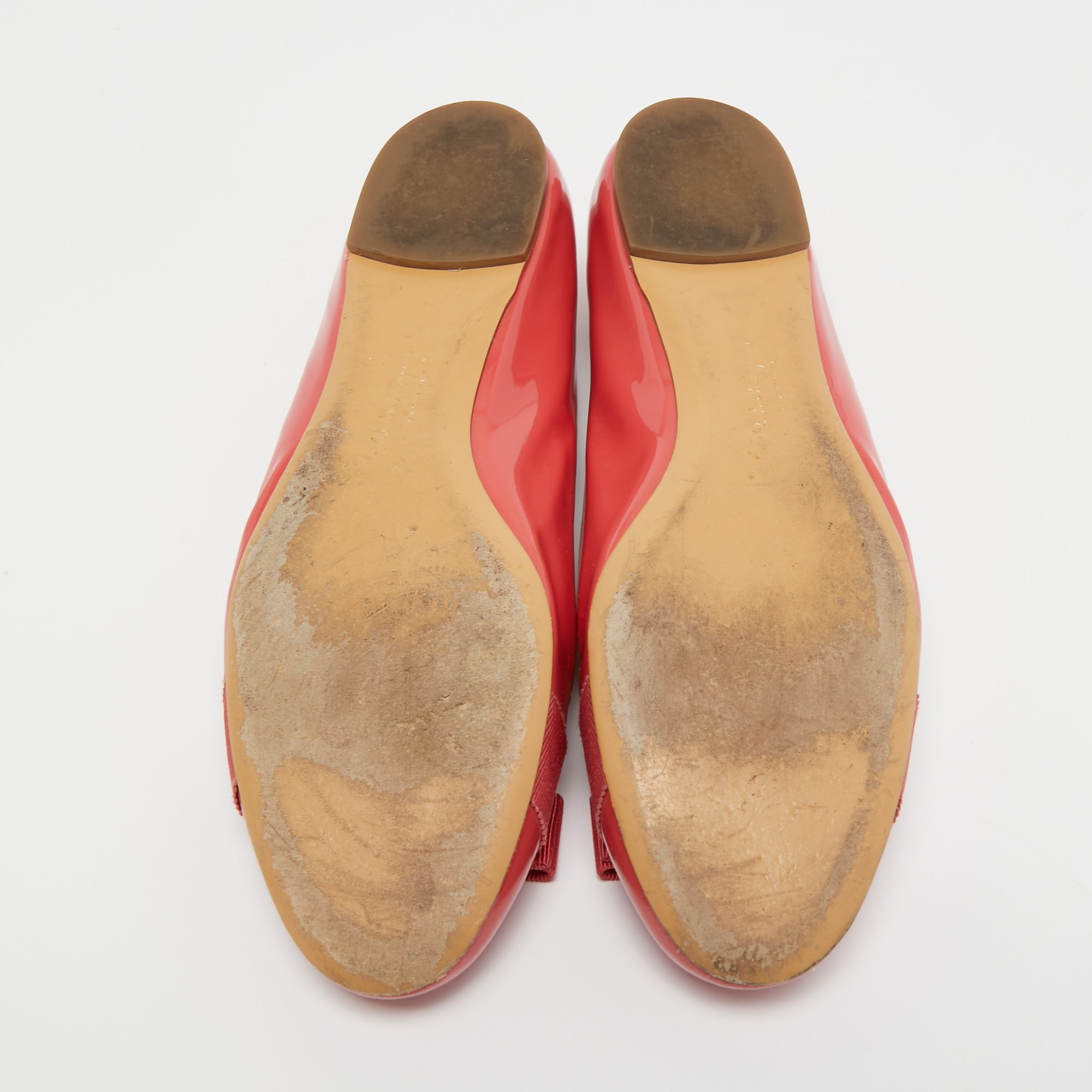 Salvatore Ferragamo Coral Pink Patent Leather Varina Ballet Flats Size 40