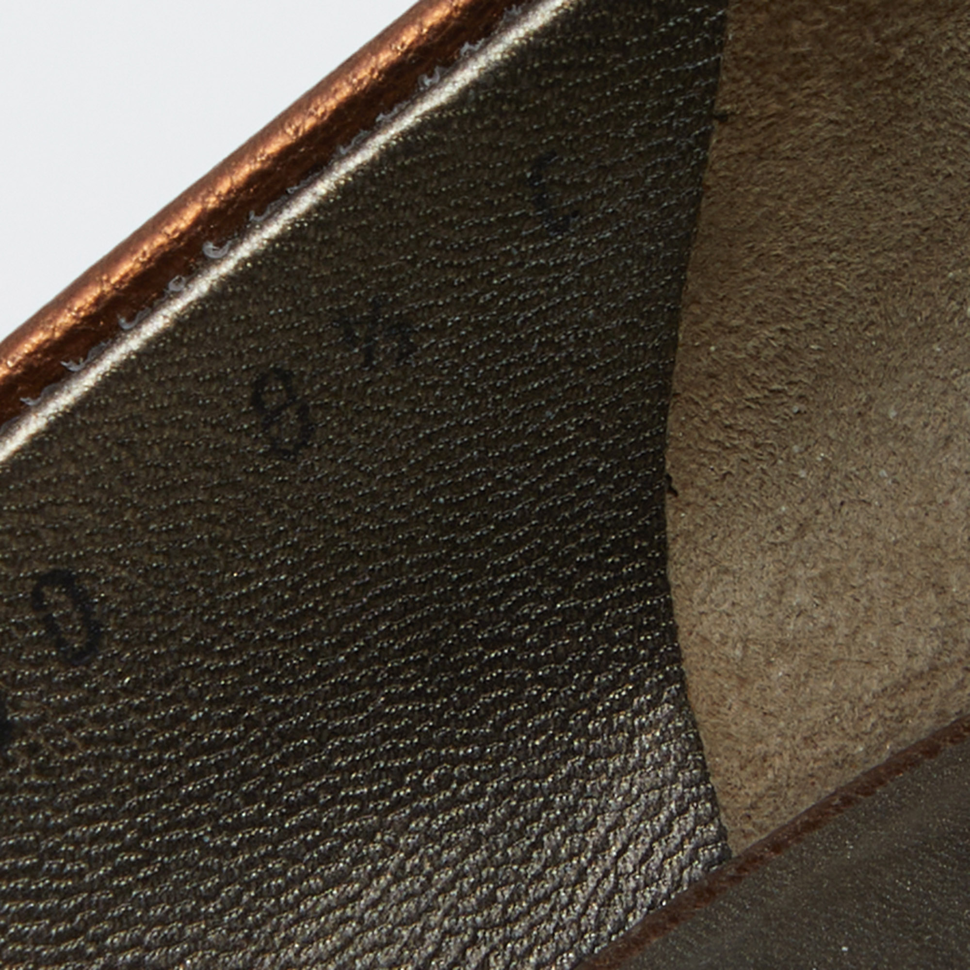Salvatore Ferragamo Metallic Brown Leather Vara Bow Pumps Size 38.5