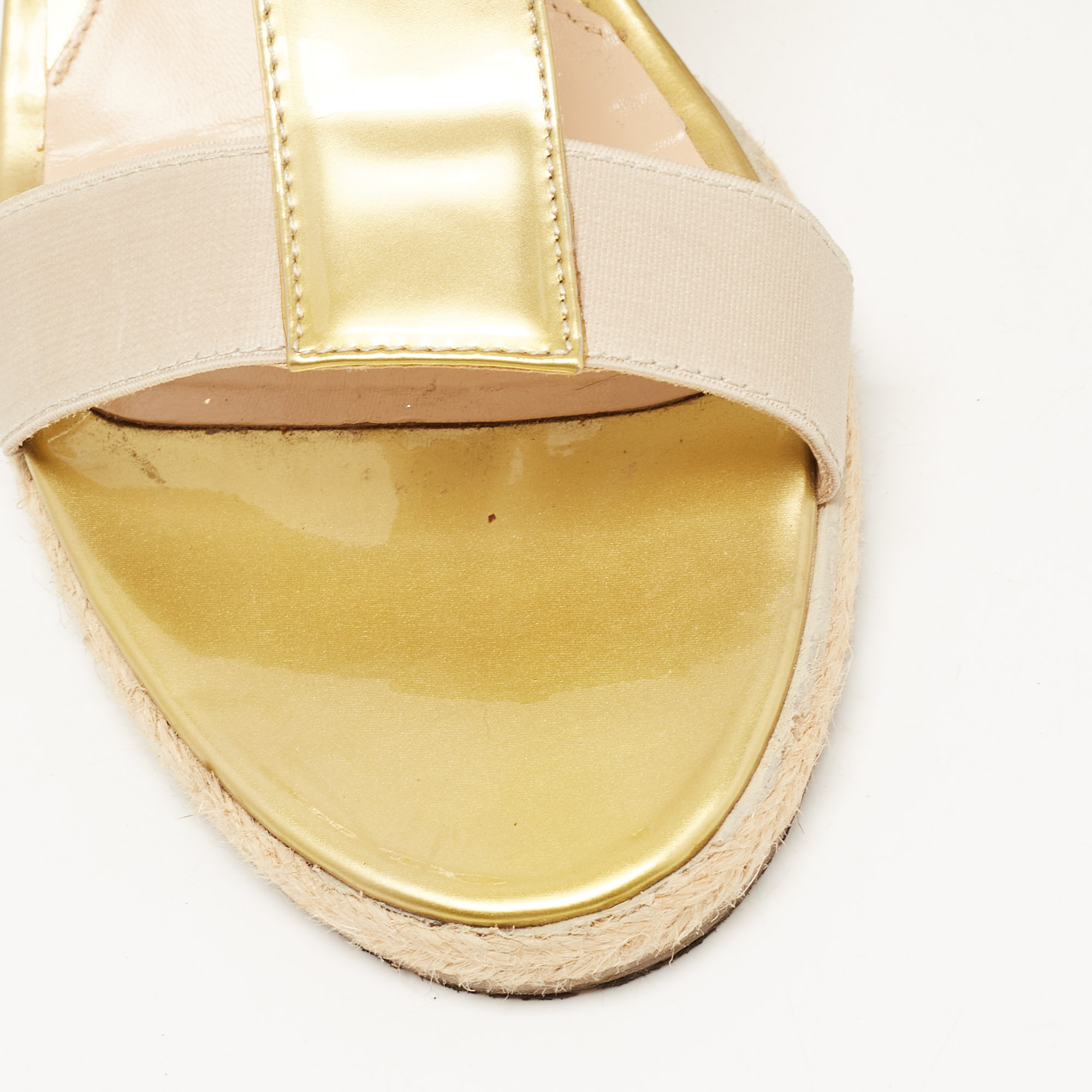 Salvatore Ferragamo Gold Patent Leather And Stretch Fabric Carioca Wedge Espadrille Sandals Size 42