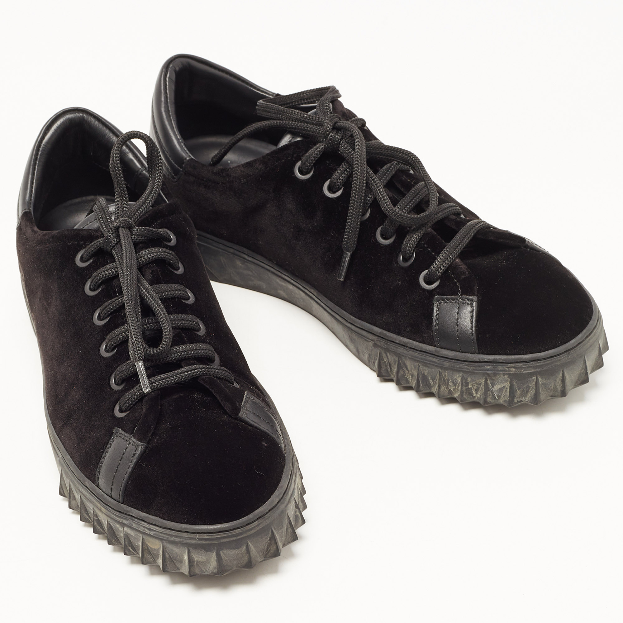 Salvatore Ferragamo Black Velvet And Leather Low Top Sneakers Size 38