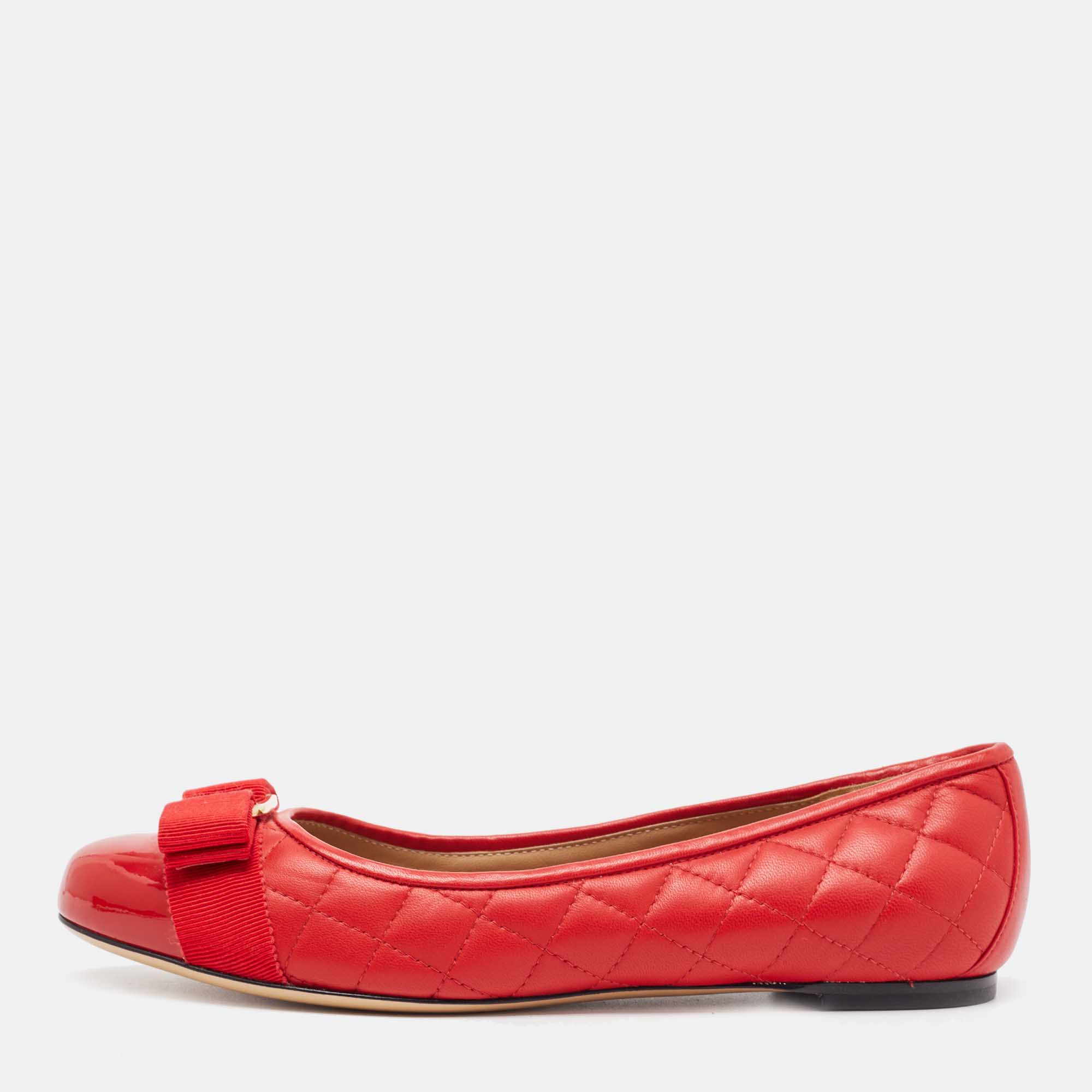 Salvatore Ferragamo Red Patent And Leather Varina Ballet Flats Size 37.5