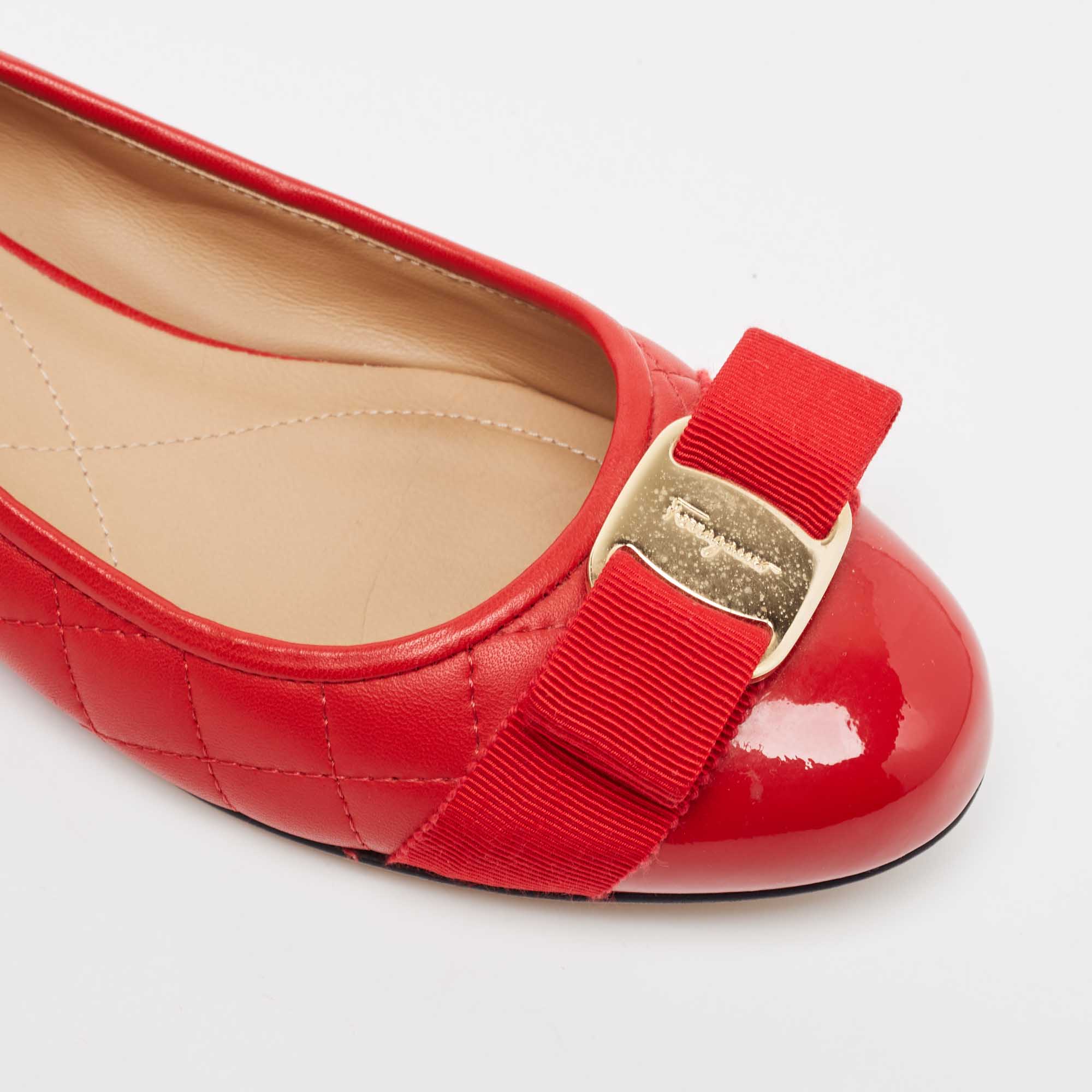Salvatore Ferragamo Red Patent And Leather Varina Ballet Flats Size 37.5