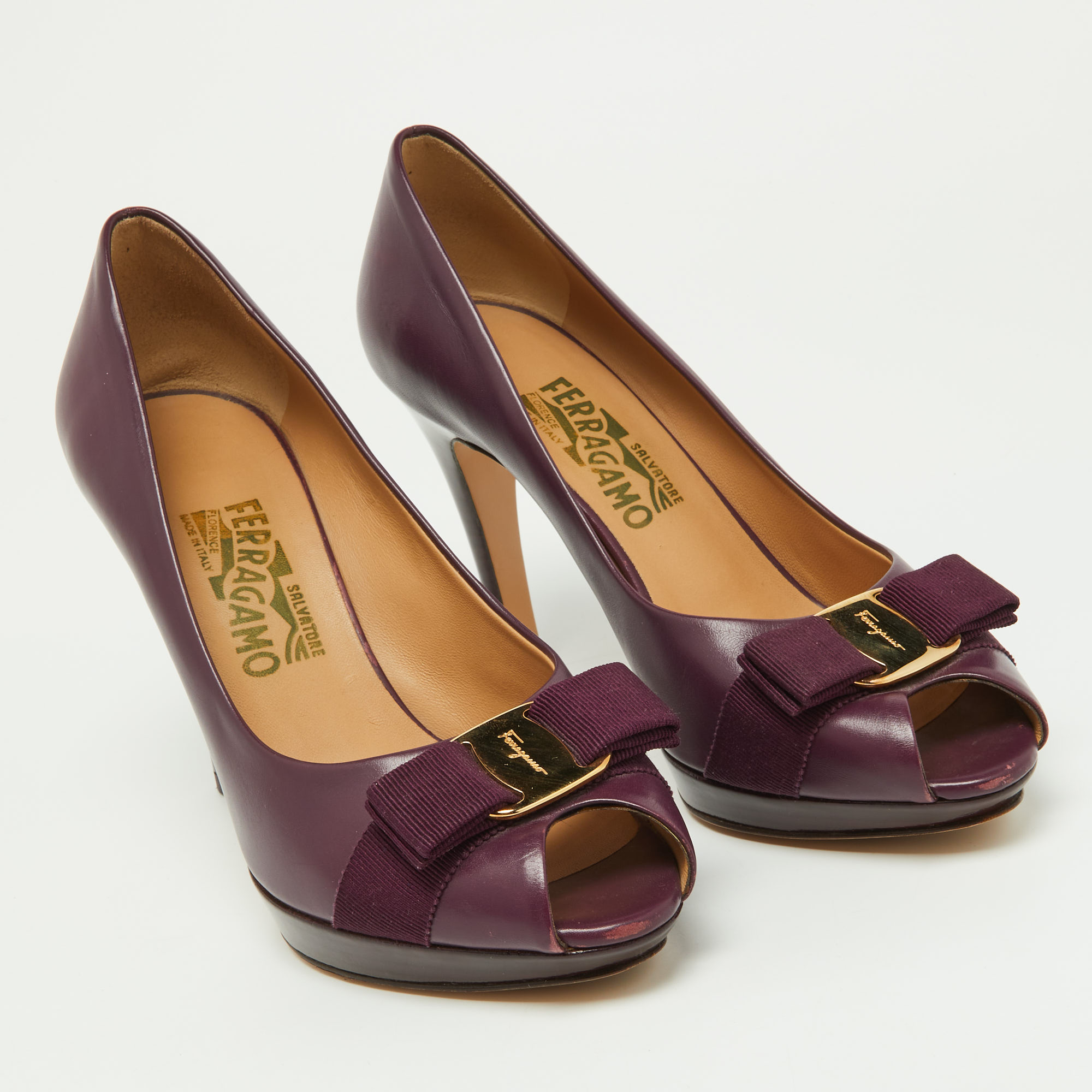 Salvatore Ferragamo Purple Leather Vara Bow Peep Toe Pumps Size 38.5