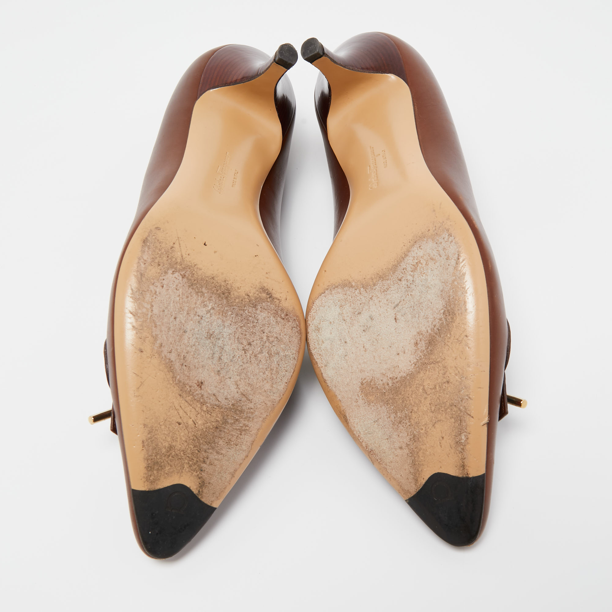 Salvatore Ferragamo Brown Leather Loafers Pumps Size 40