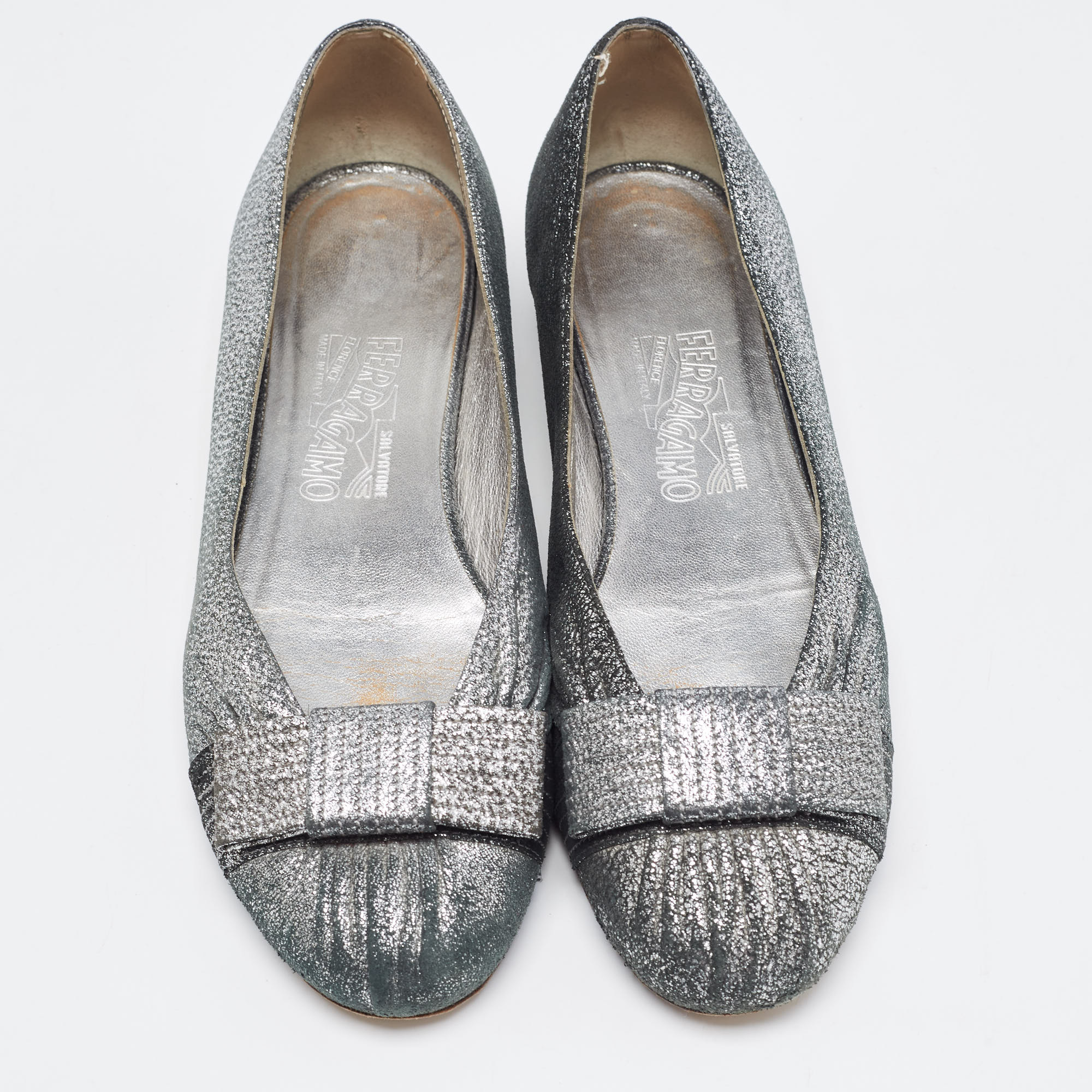 Salvatore Ferragamo Metallic Silver Suede Bow Ballet Flats Size 39.5
