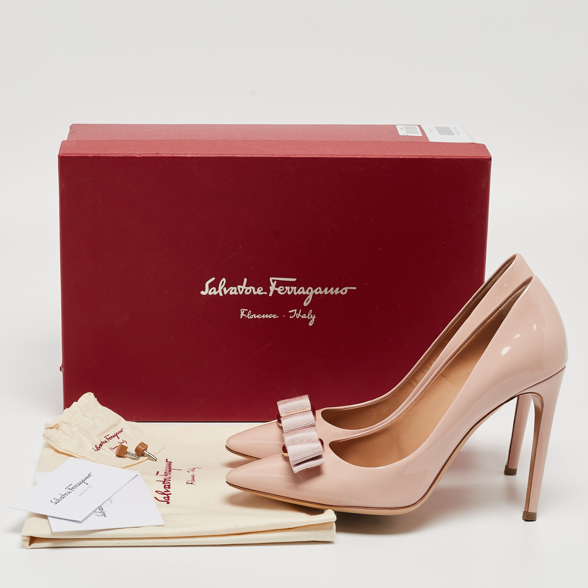 Salvatore Ferragamo Pink Patent Leather Emy Bow Pumps Size 38.5