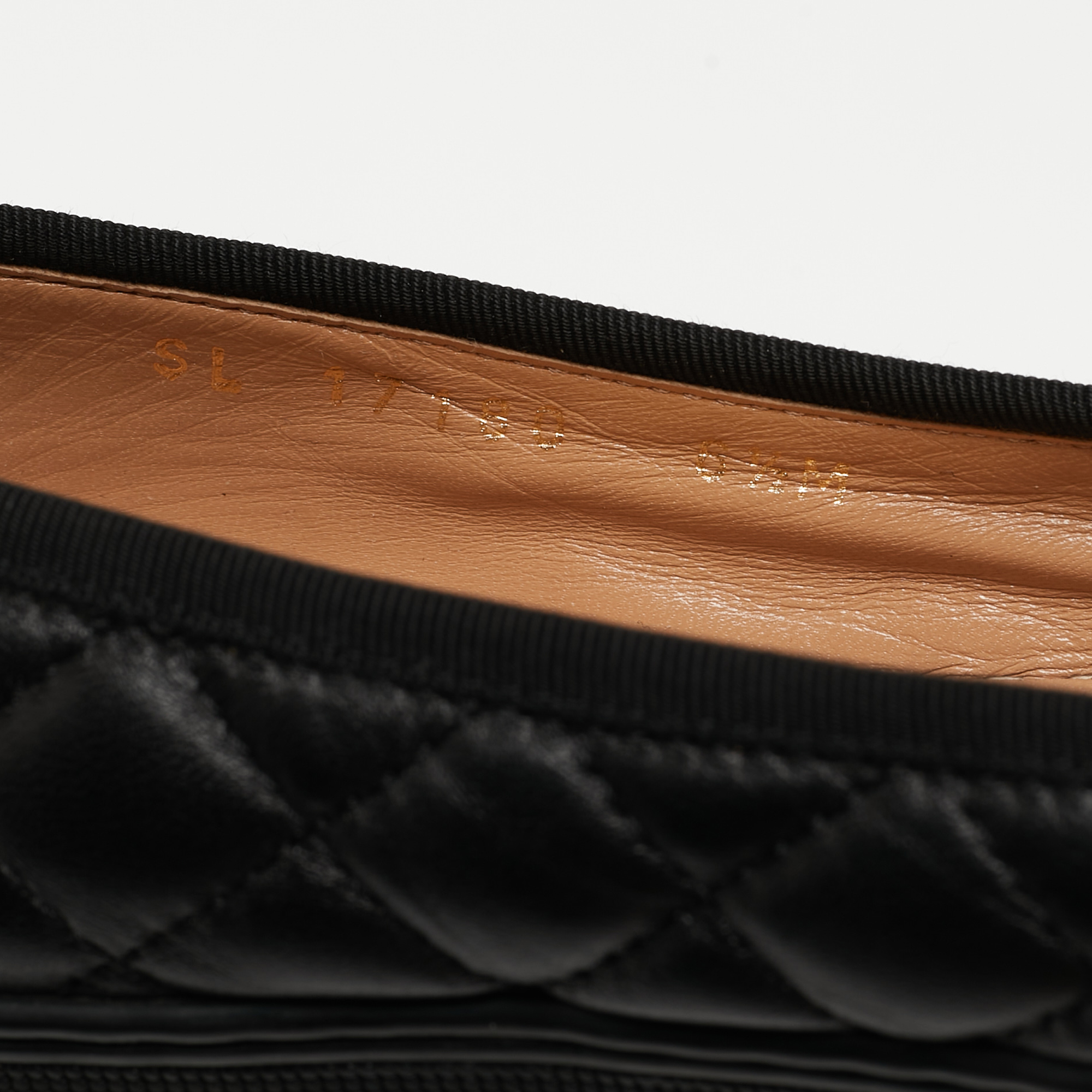 Salvatore Ferragamo Black Quilted Leather Varina Ballet Flats Size  37