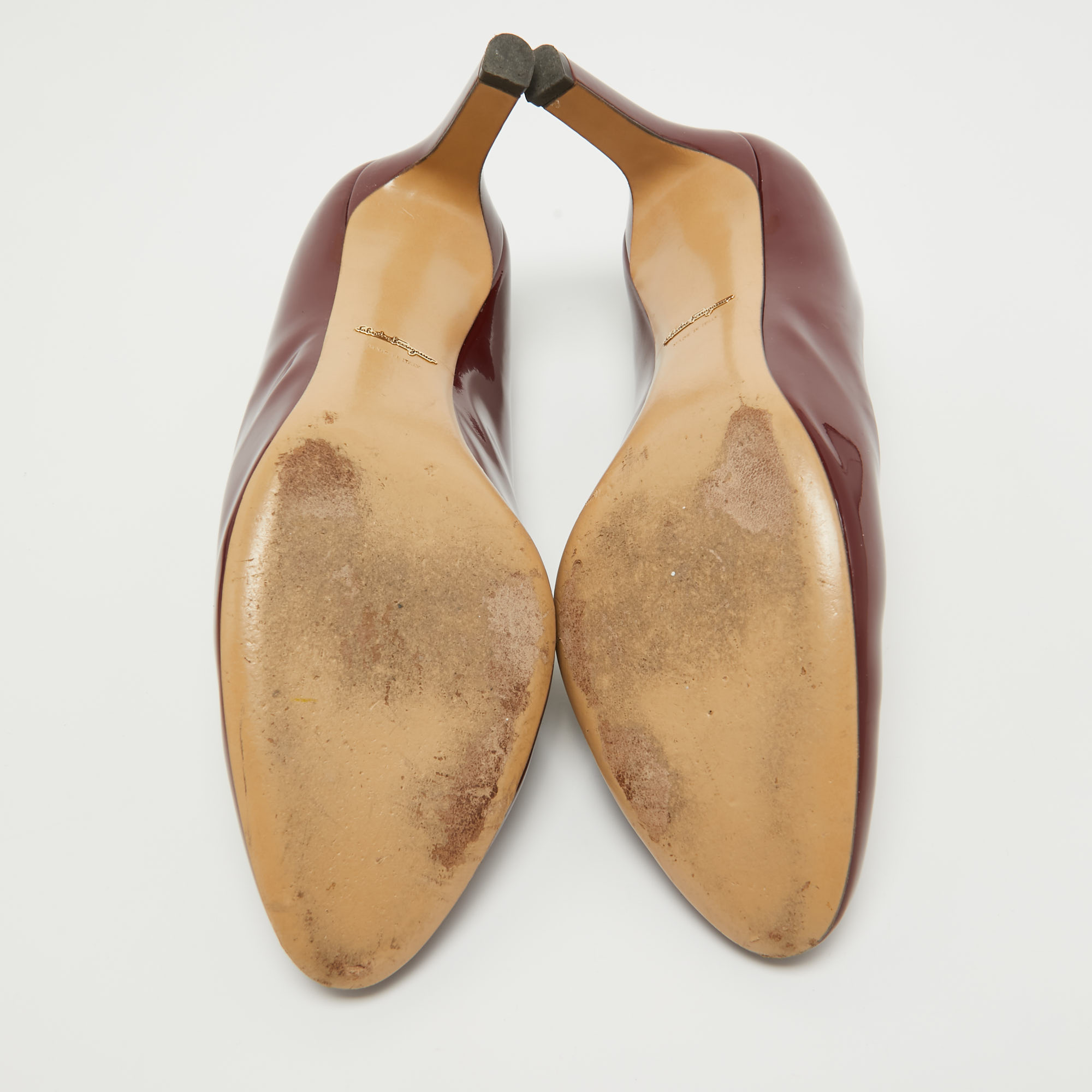 Salvatore Ferragamo Burgundy Patent Leather Round Toe Pumps Size 39.5