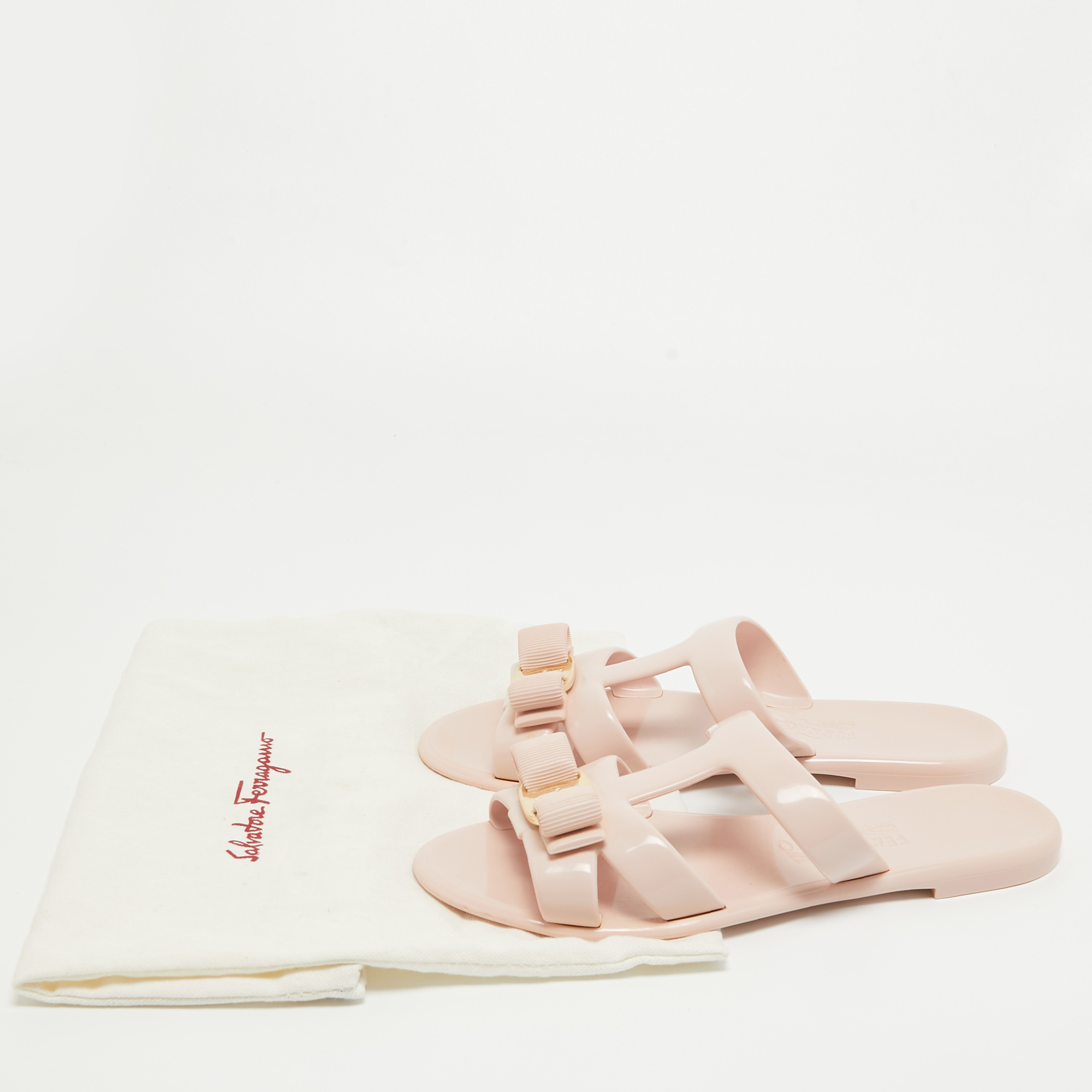 Salvatore Ferragamo Pink Jelly Bow Detailed Flat Slides Size 38.5
