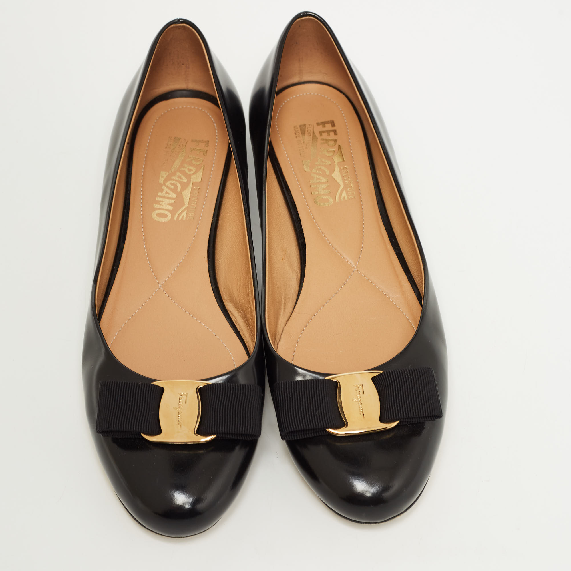 Salvatore Ferragamo Black Leather Varina Ballet Flats Size 38.5