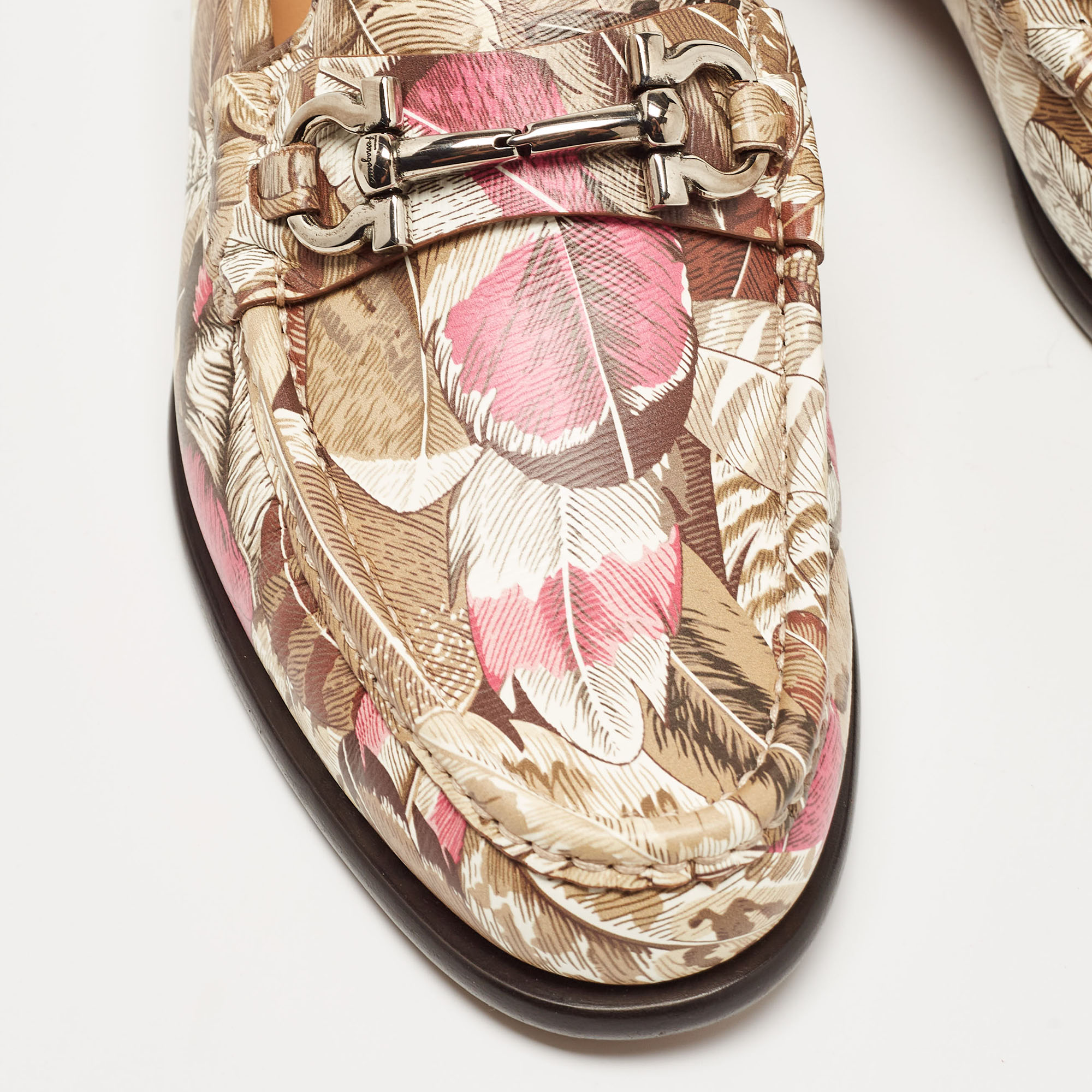 Salvatore Ferragamo Multicolor Flower Printed Leather Bit Slip On Loafers Size 40.5