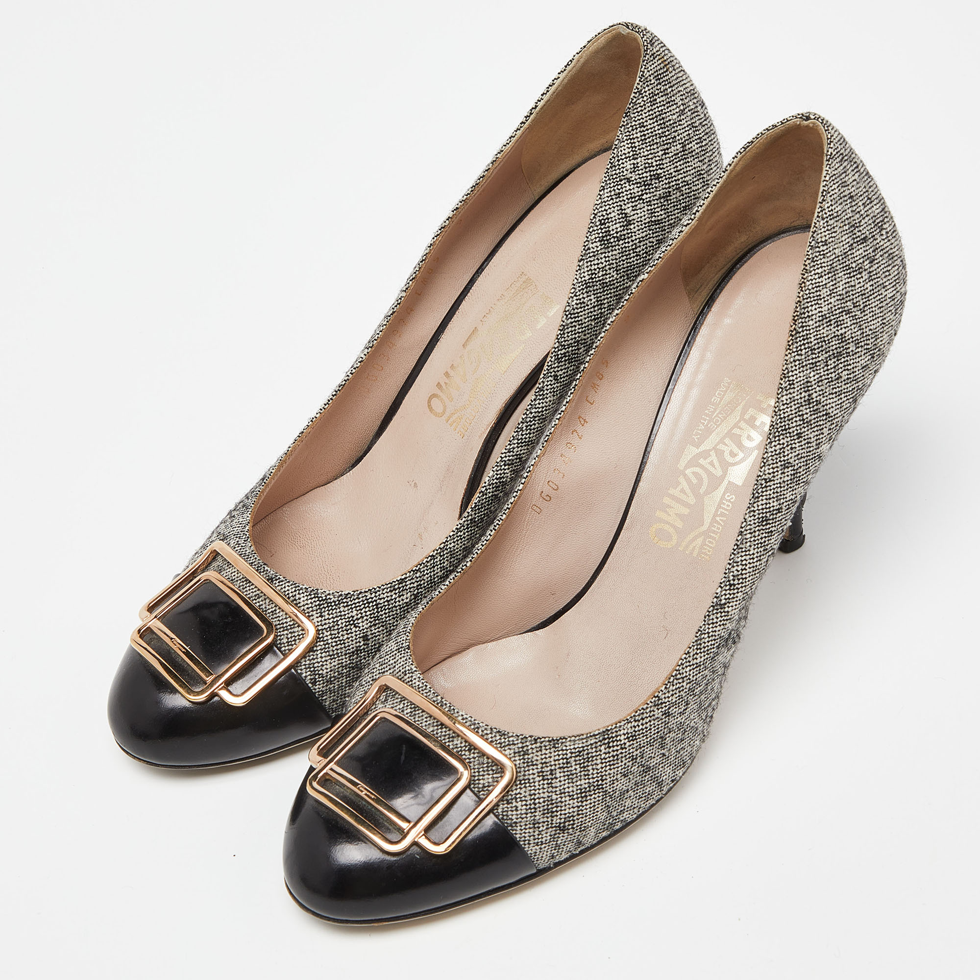 Salvatore Ferragamo Black/Grey Leather And Tweed Buckle Detail Pumps Size 39.5