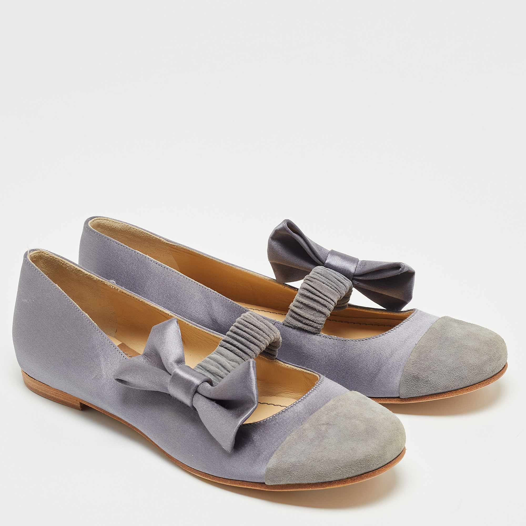 See By Chloe Grey/Blue Satin And Suede Ballet Flats Size 37