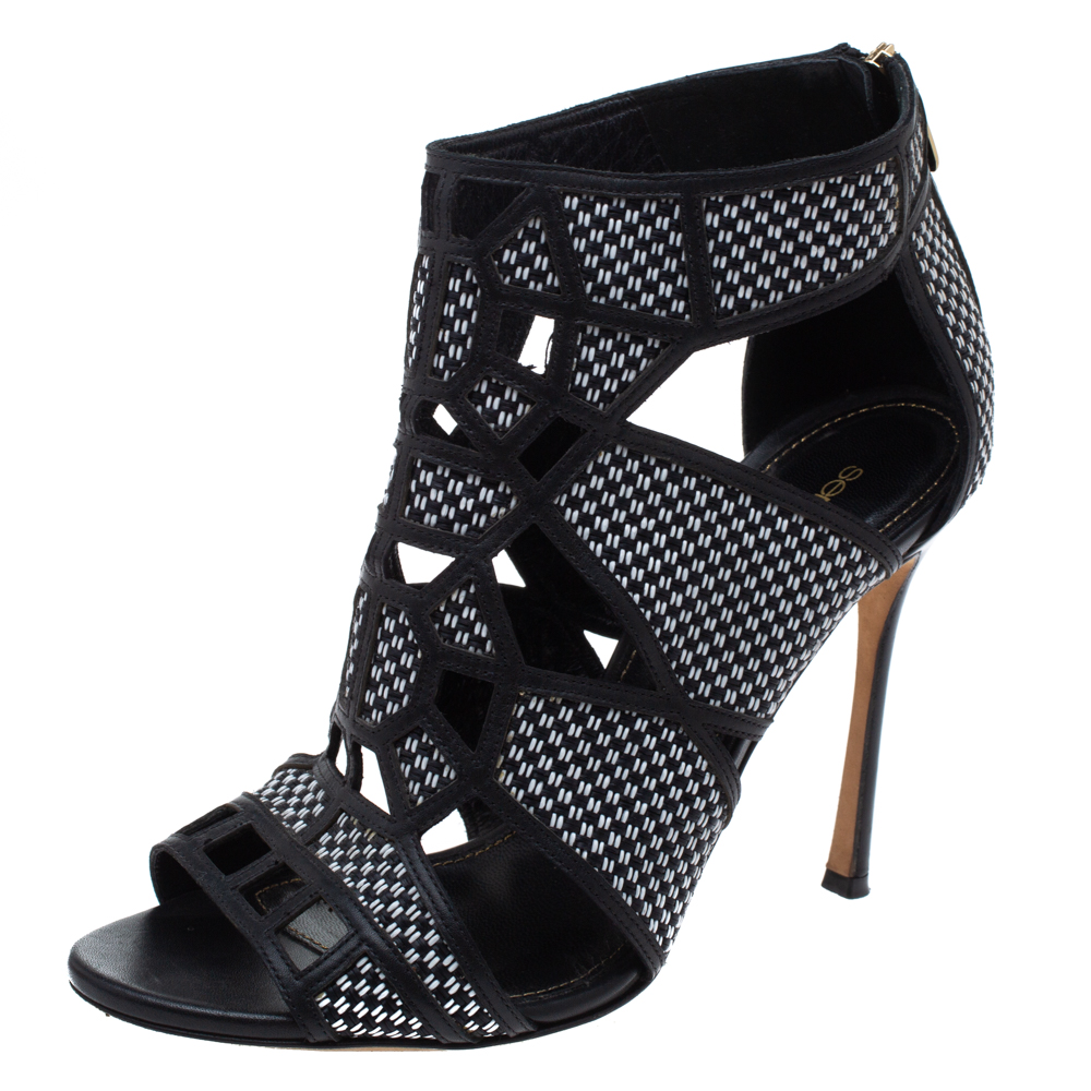 Image of Sergio Rossi Black/White Woven Raffia And Leather Cutout Sandals Size