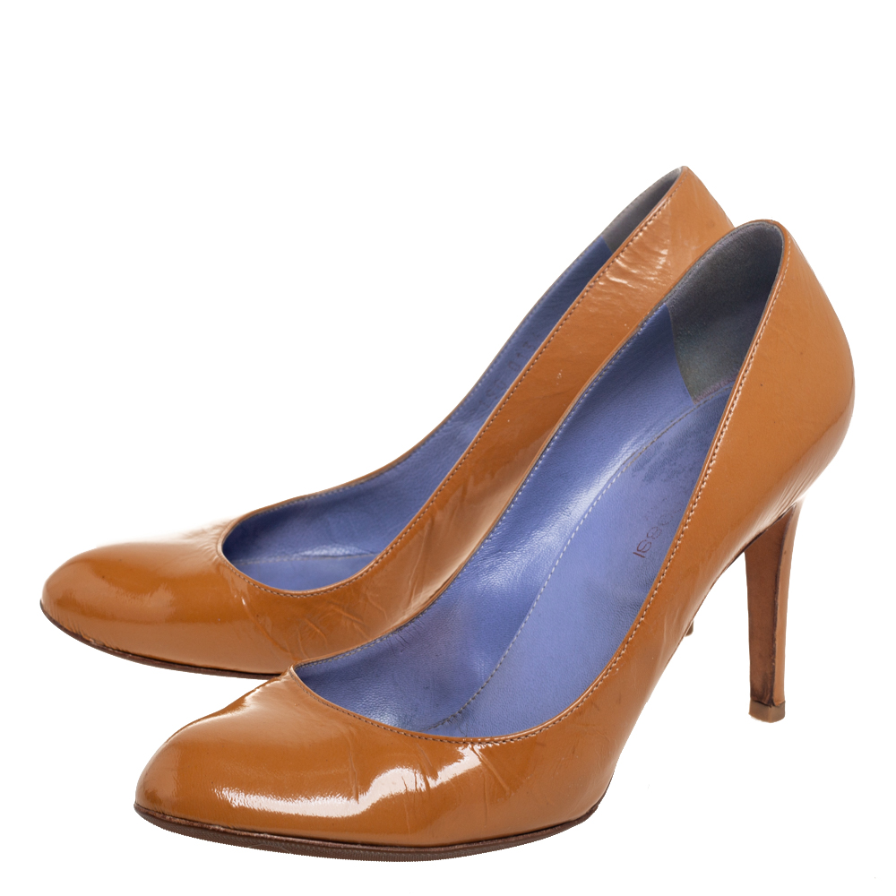Sergio Rossi Brown Patent Leather Round Toe Pumps Size 38.5