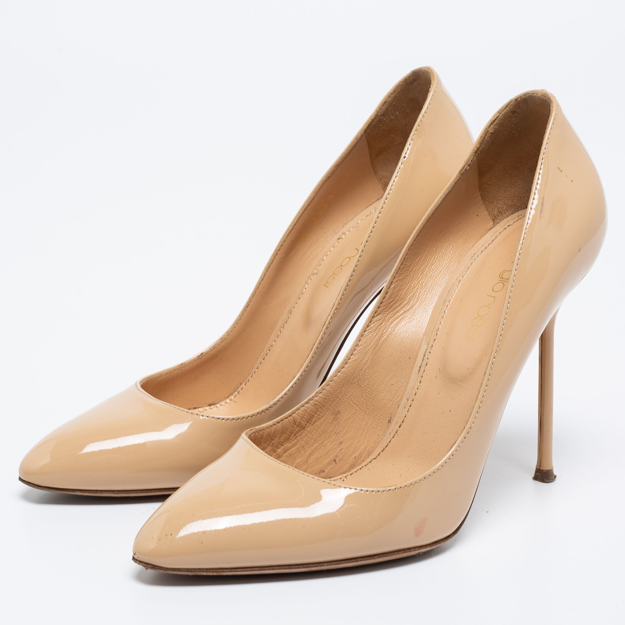 Sergio Rossi Beige Patent Leather Pointed-Toe Pumps Size 37