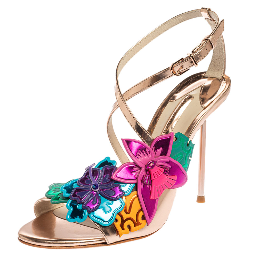 Image of Sophia Webster Rose Gold Patent Leather Hula Floral Embellished Crisscross Sandals Size