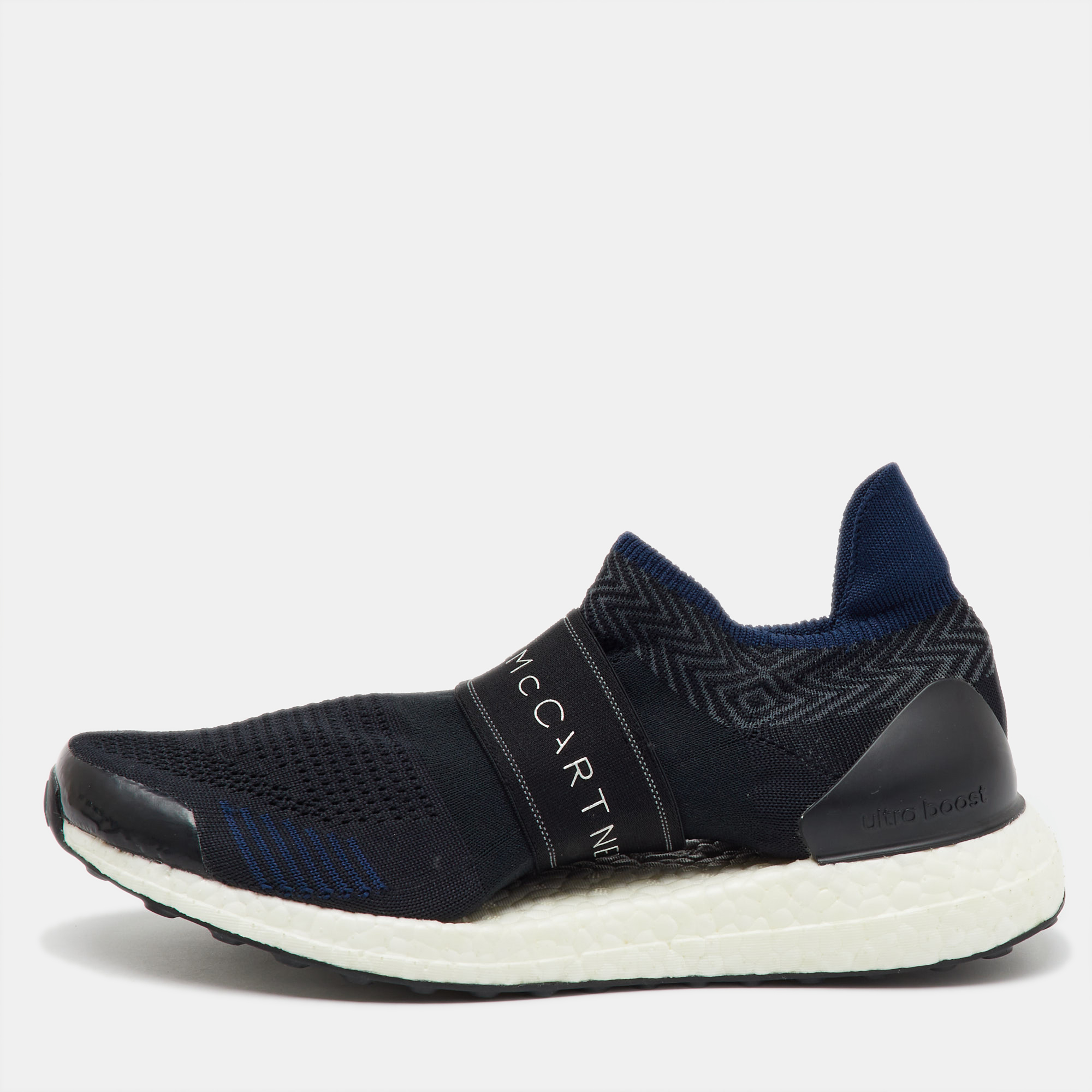Stella McCartney x Adidas Black Knit Fabric Ultraboost X 3D Slip On Sneakers Size 37 1/3
Stella McCartney x Adidas Black Knit Fabric Ultraboost X 3D Slip On Sneakers Size 37 1/3