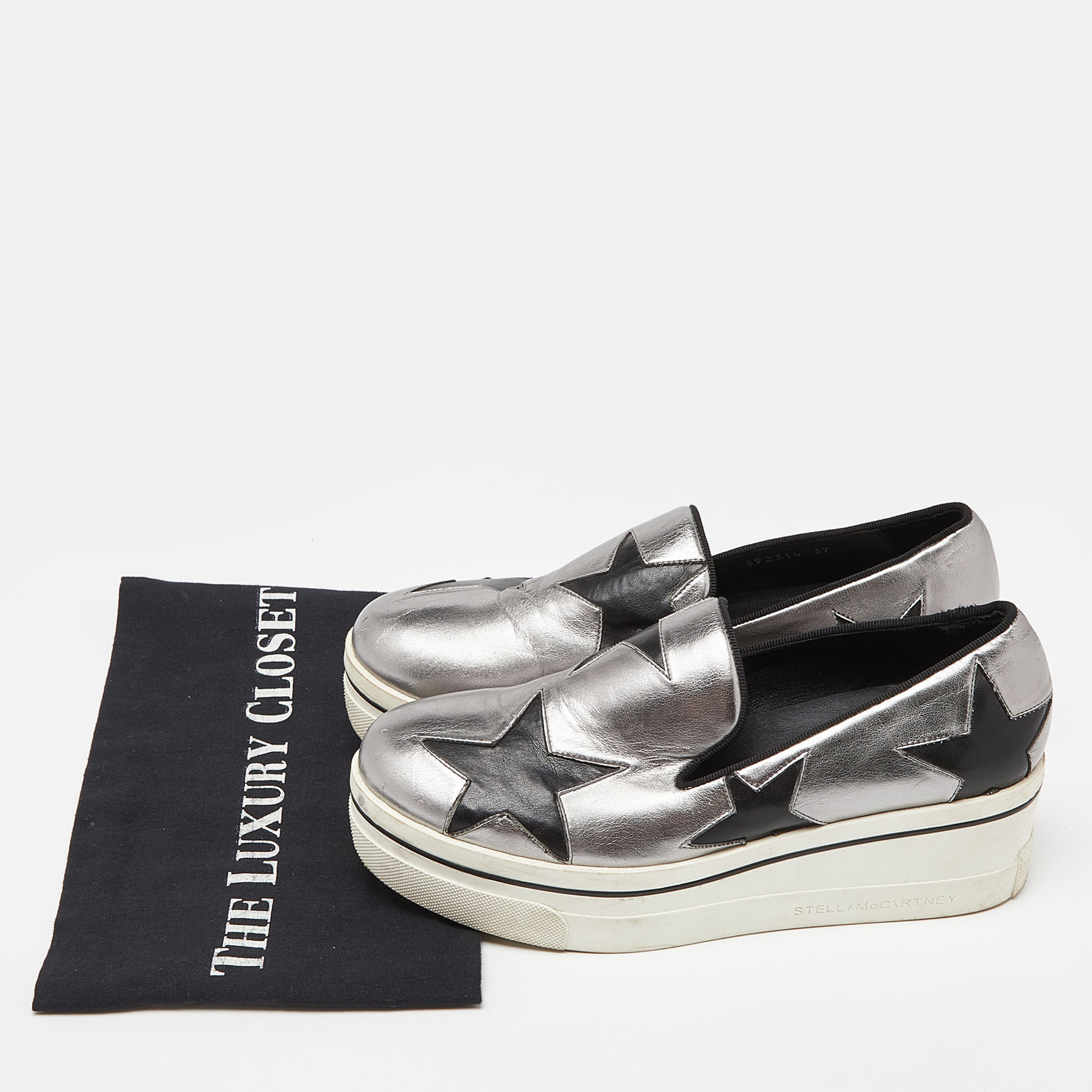 Stella McCartney Silver/Black Faux Leather Binx Star Slip On Sneakers Size 37