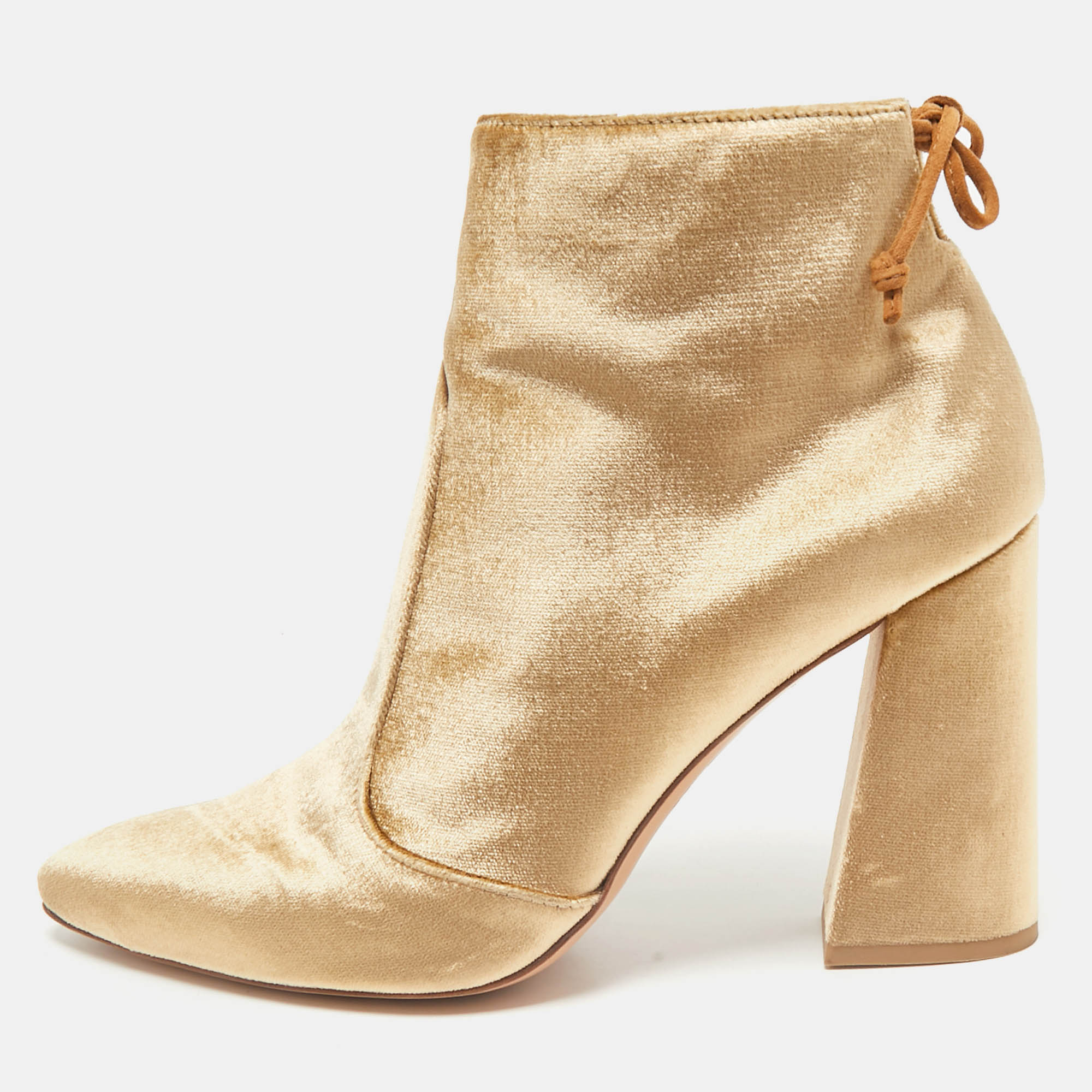 Stuart Weitzman Beige Velvet Grandiose Pointed Toe Ankle Boots Size 40
Stuart Weitzman Beige Velvet Grandiose Pointed Toe Ankle Boots Size 40