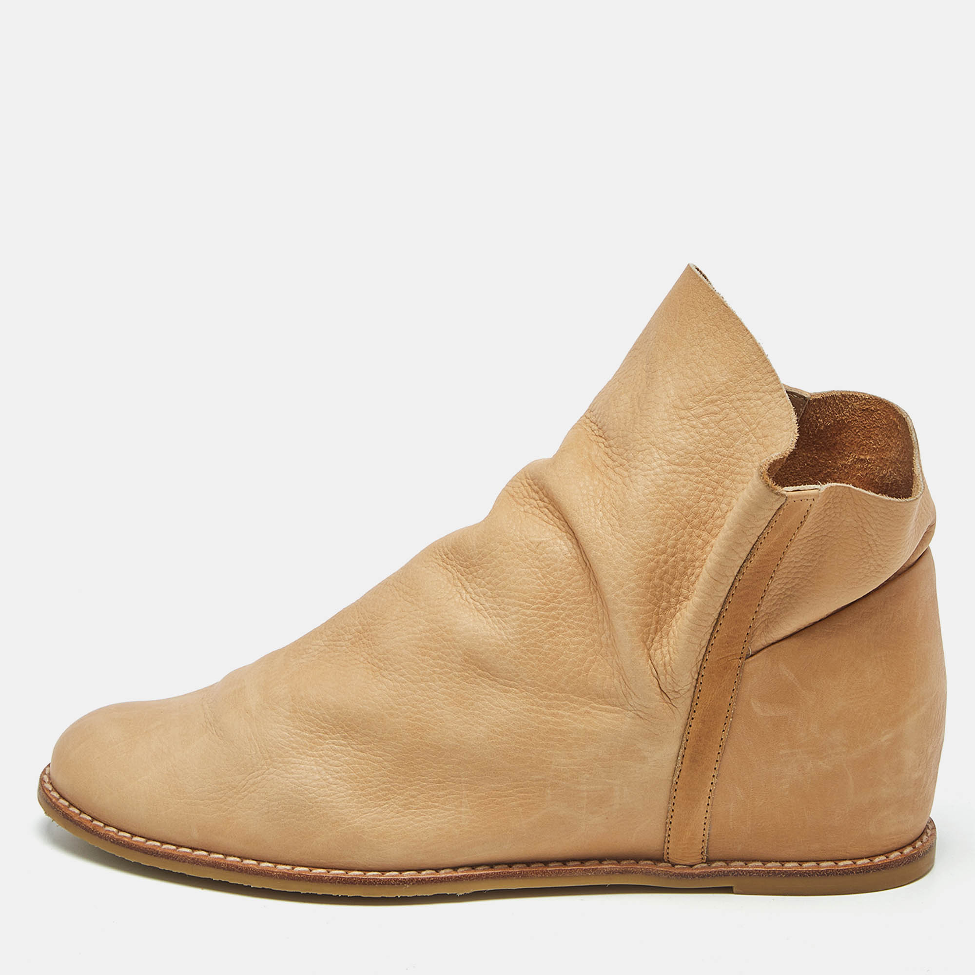 Stuart Weitzman Tan Nubuck Leather Ankle Length Boots Size 37 - Stuart Weitzman - Modalova