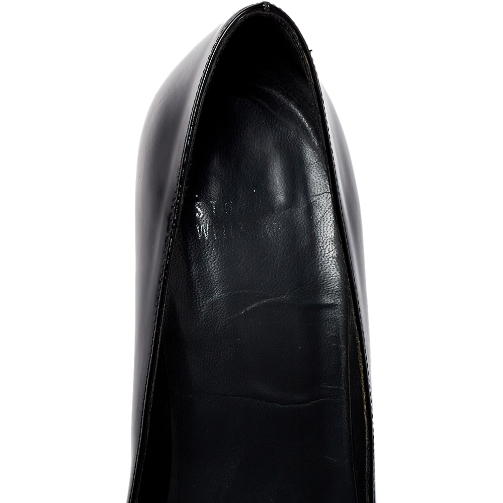 Stuart Weitzman Black Patent Leather Heist Pointed Toe Pumps Size 38.5