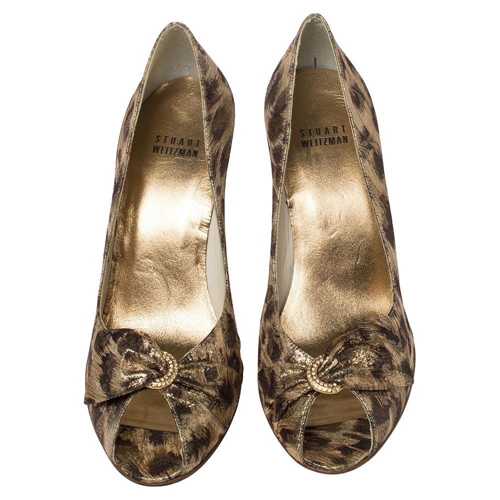 Stuart Weitzman Brown/Gold Metallic Lamé Fabric Leopard Print Bow Peep Toe Pumps Size 38.5