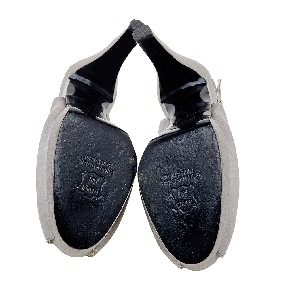 Stuart Weitzman Grey Satin Slingback Platform Sandals Size 40