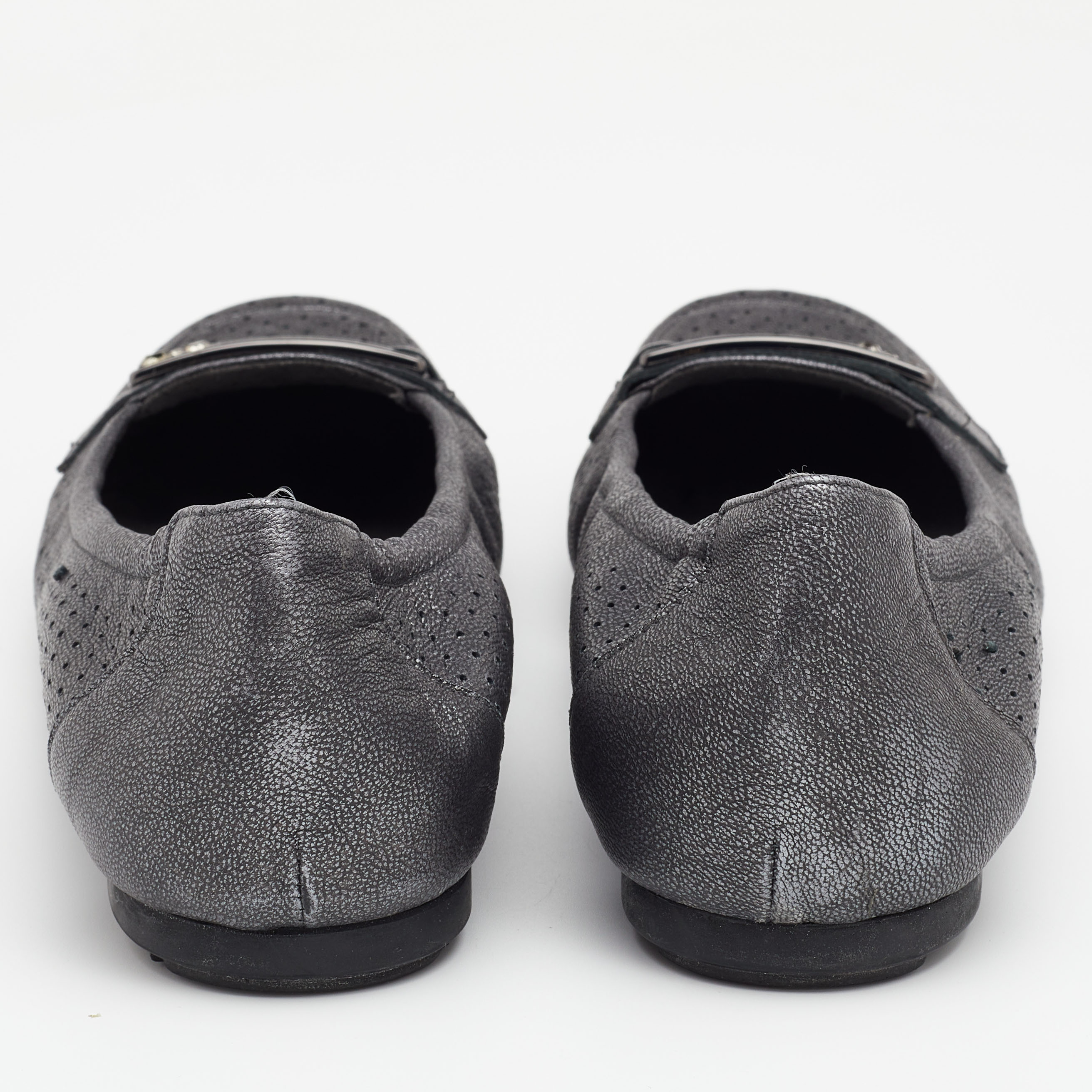 Stuart Weitzman Metallic Grey Perforated Leather Crystal Embellished Slip On Loafers Size 41