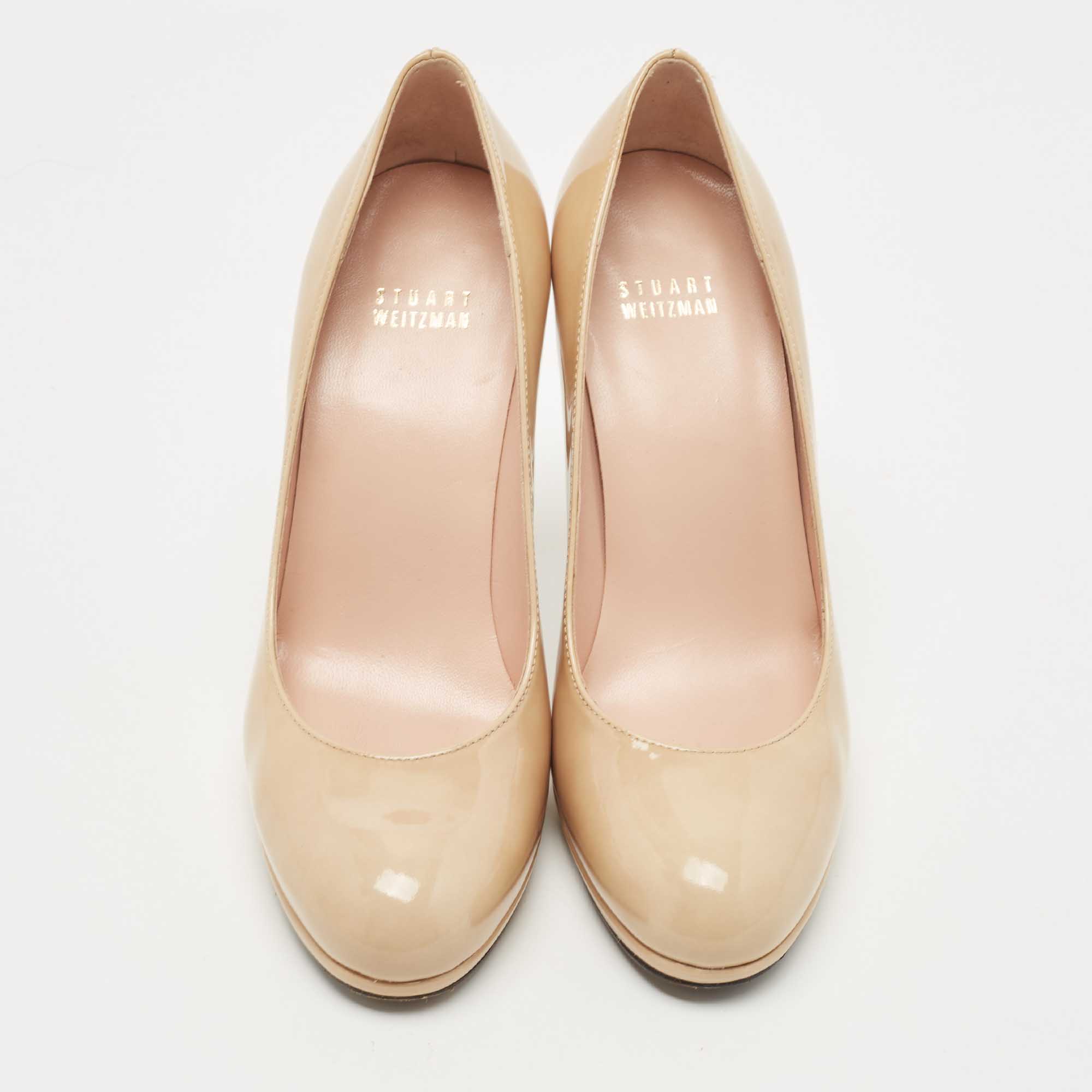 Stuart Weitzman Beige Patent Leather Round Toe Pumps Size 37.5