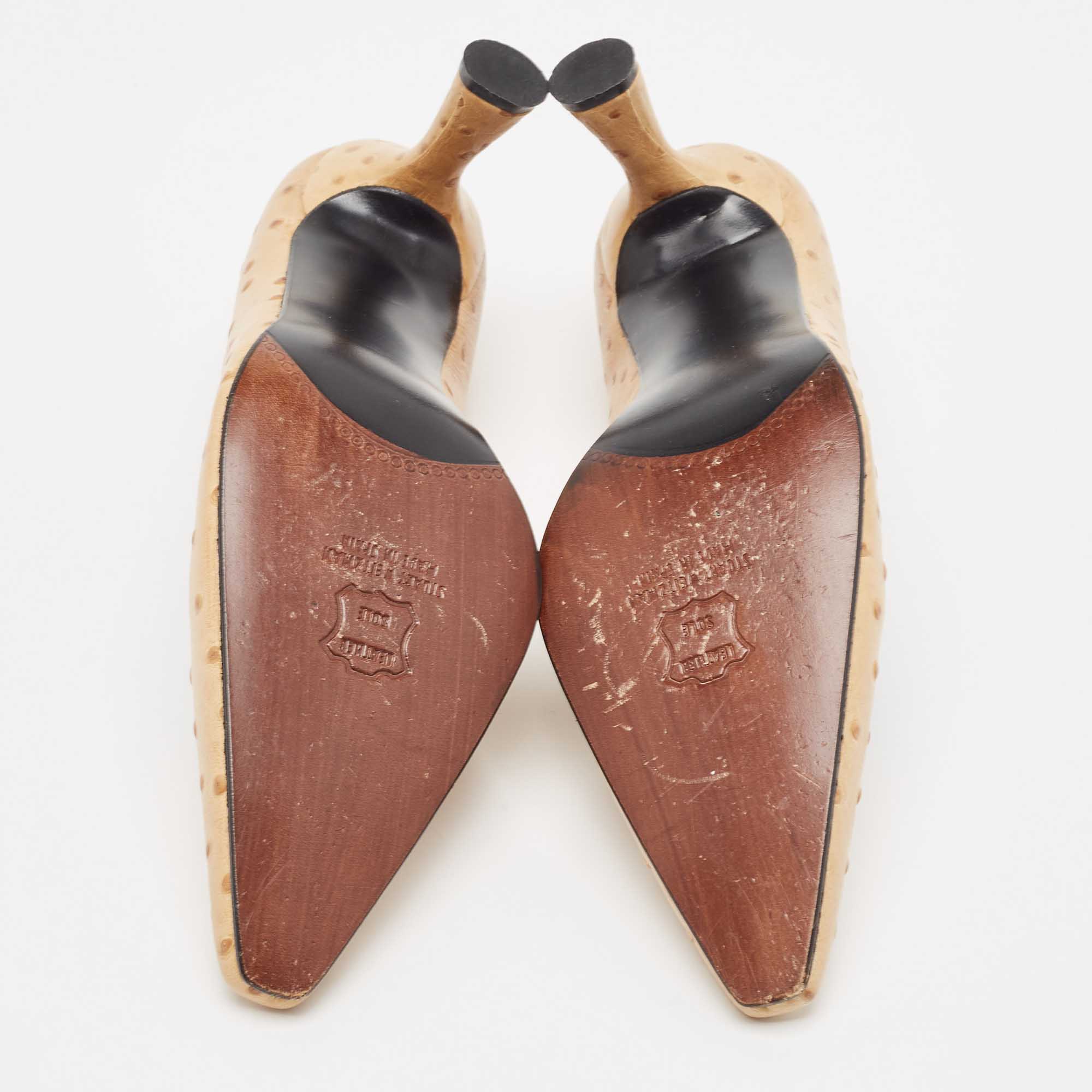 Stuart Weitzman Beige  Ostrich Leather Pointed Toe Pumps Size 40.5