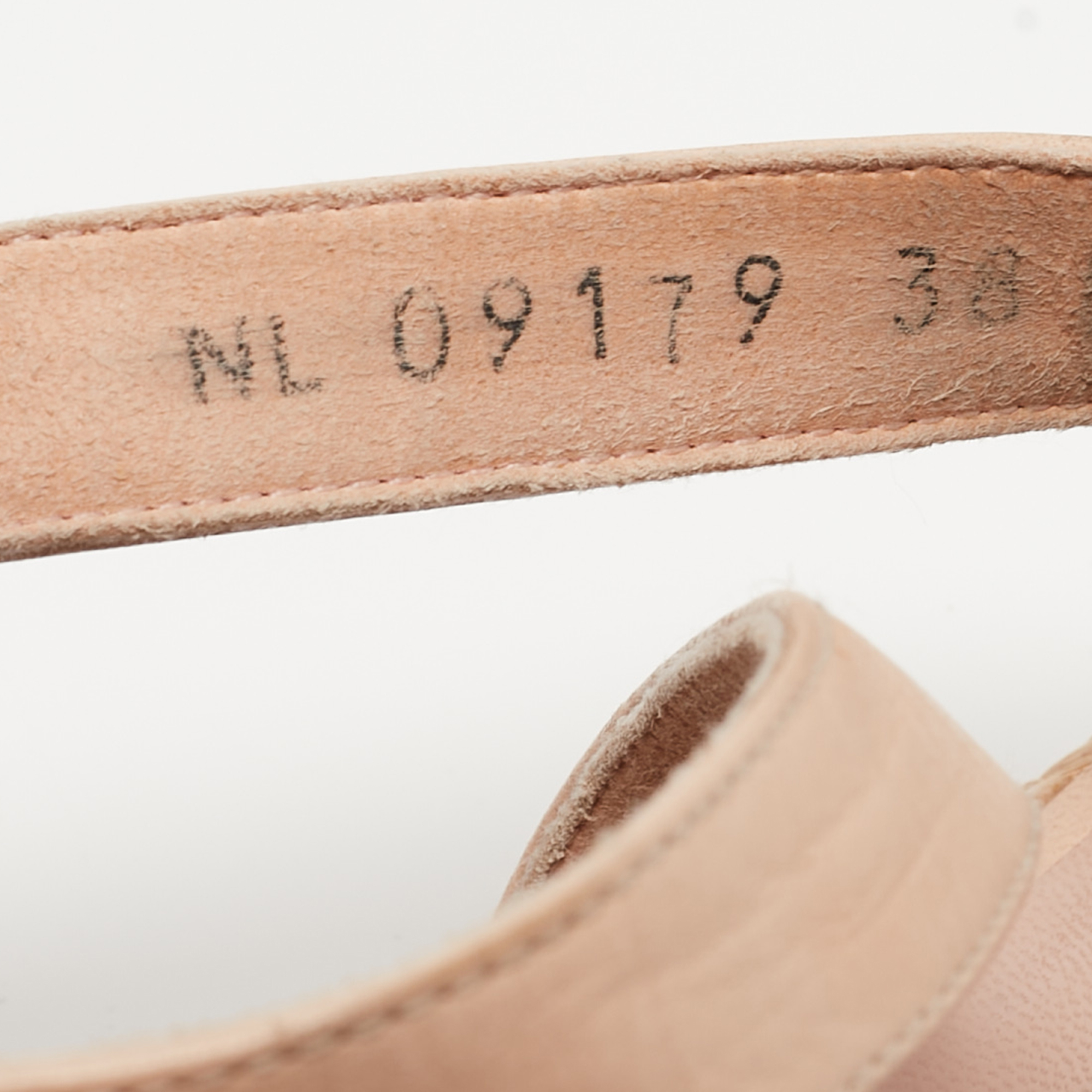 Stuart Weitzman Silver/Beige Leather And Metal Embellished Slingback Sandals Size 38