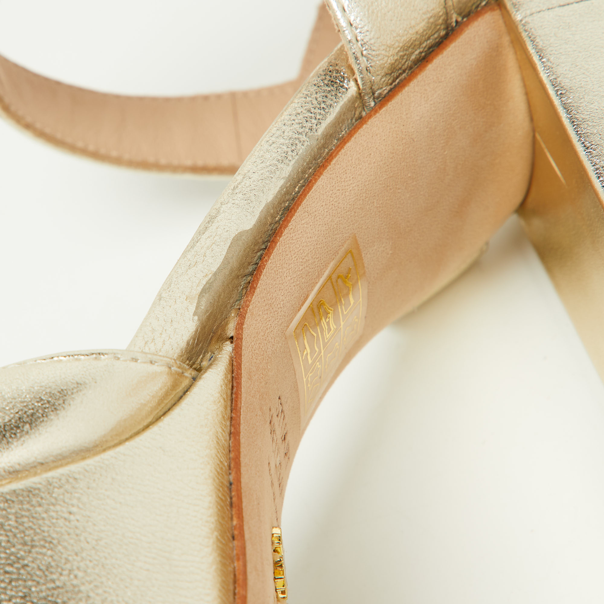 Stuart Weitzman Gold Leather Ankle Strap Platform Sandals Size 36.5