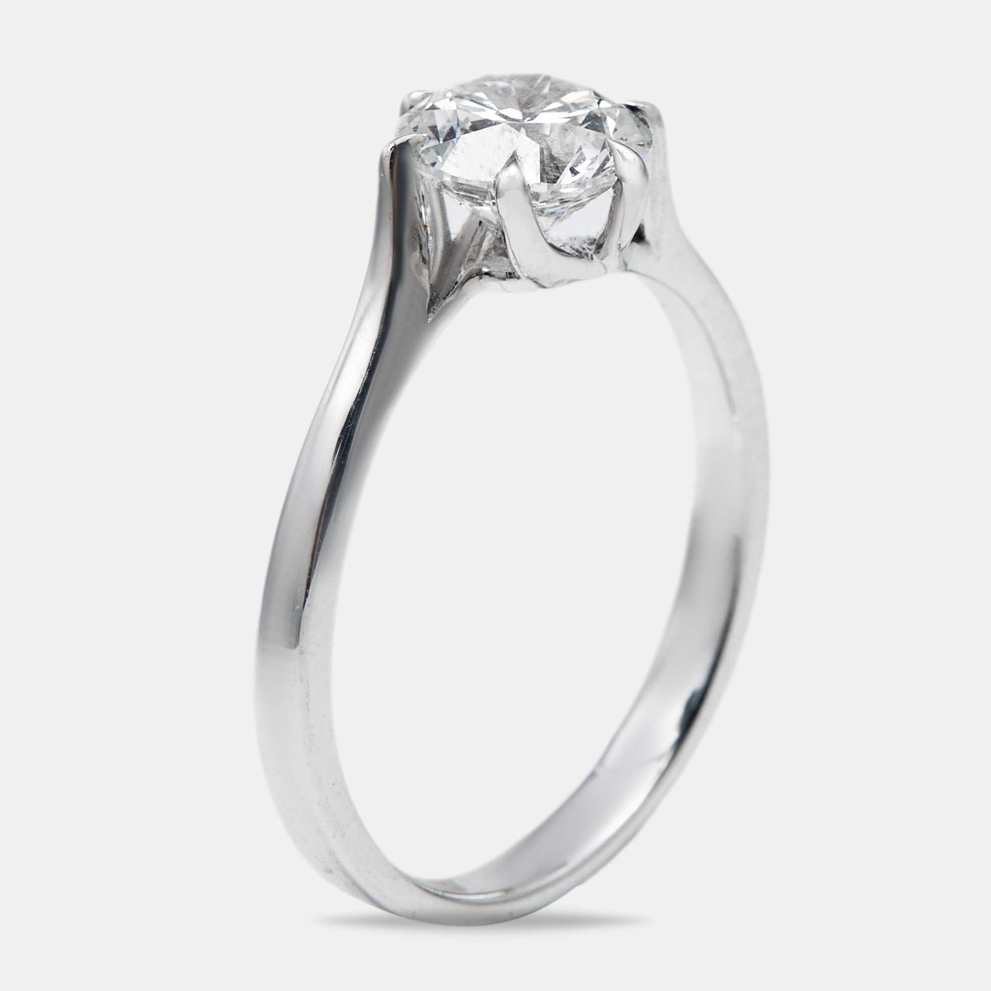 1.00 cts Round Brilliant Lab Grown Diamond 18k White Gold Ring Size
1.00 cts Round Brilliant Lab Grown Diamond 18k White Gold Ring Size