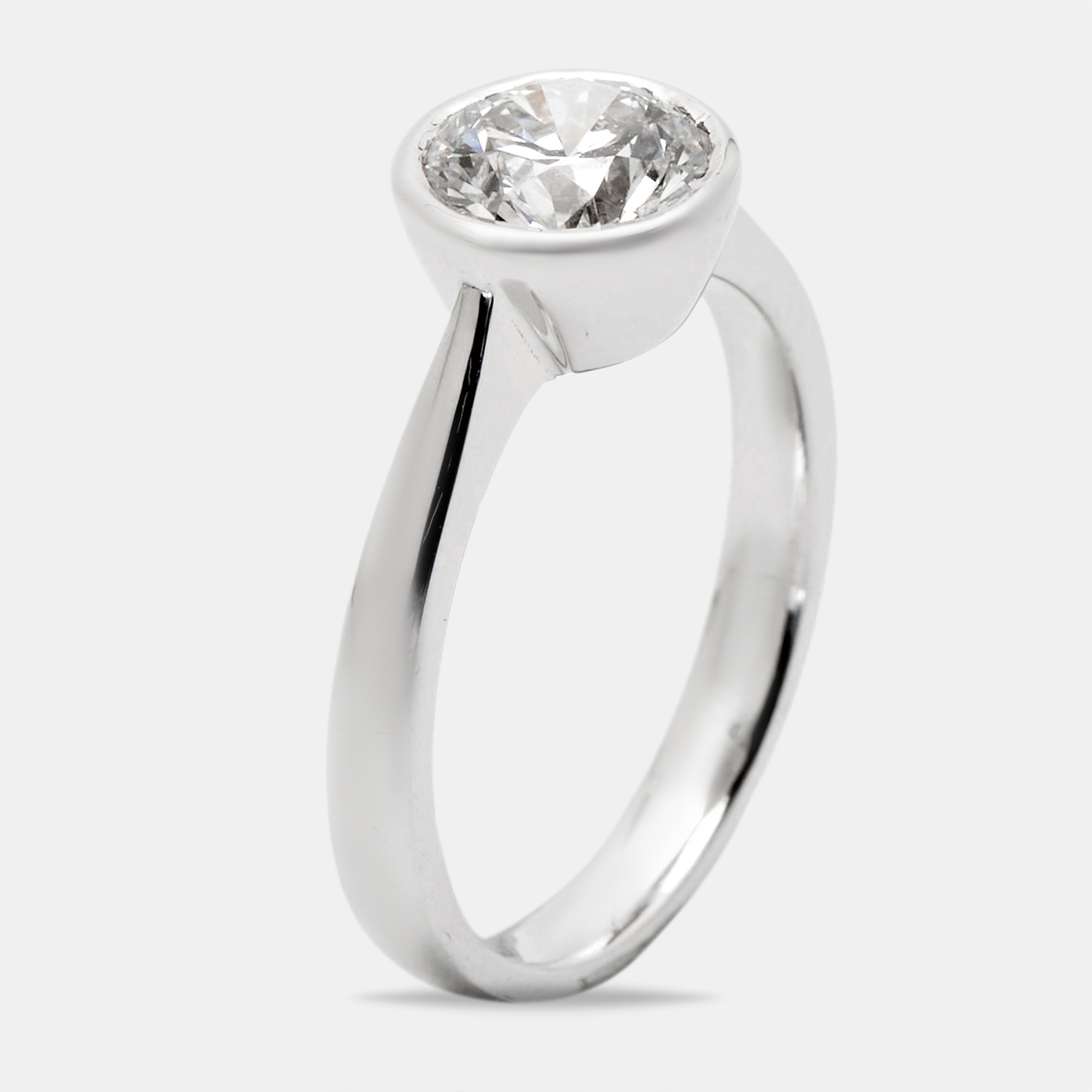 1.30 cts Round Brilliant Cut Lab Grown Diamond 18k White Gold Ring Size
1.30 cts Round Brilliant Cut Lab Grown Diamond 18k White Gold Ring Size