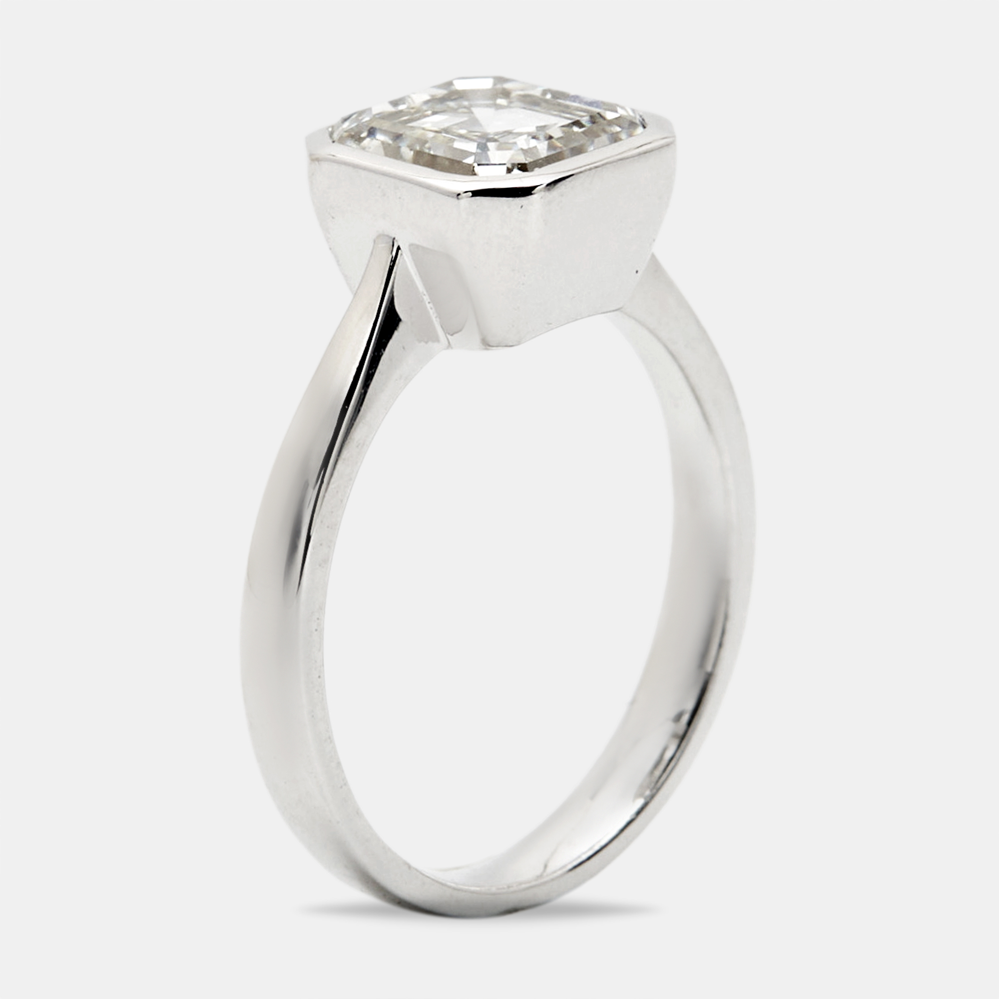 3.00 cts Asscher Cut Lab Grown Diamond 18k White Gold Ring Size
3.00 cts Asscher Cut Lab Grown Diamond 18k White Gold Ring Size