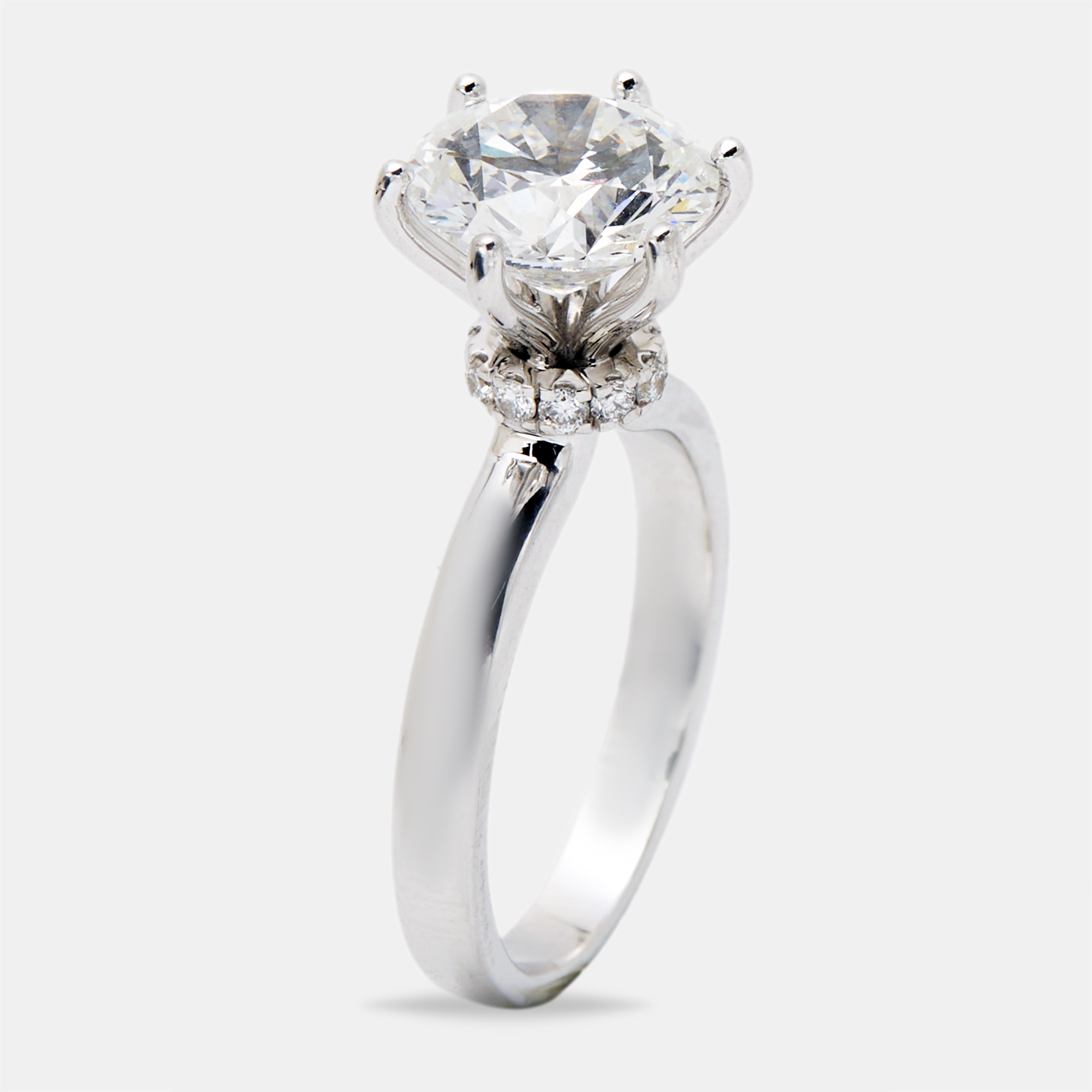 3.00 cts Round Brilliant Cut Lab Grown Diamond 18k White Gold Ring Size
3.00 cts Round Brilliant Cut Lab Grown Diamond 18k White Gold Ring Size