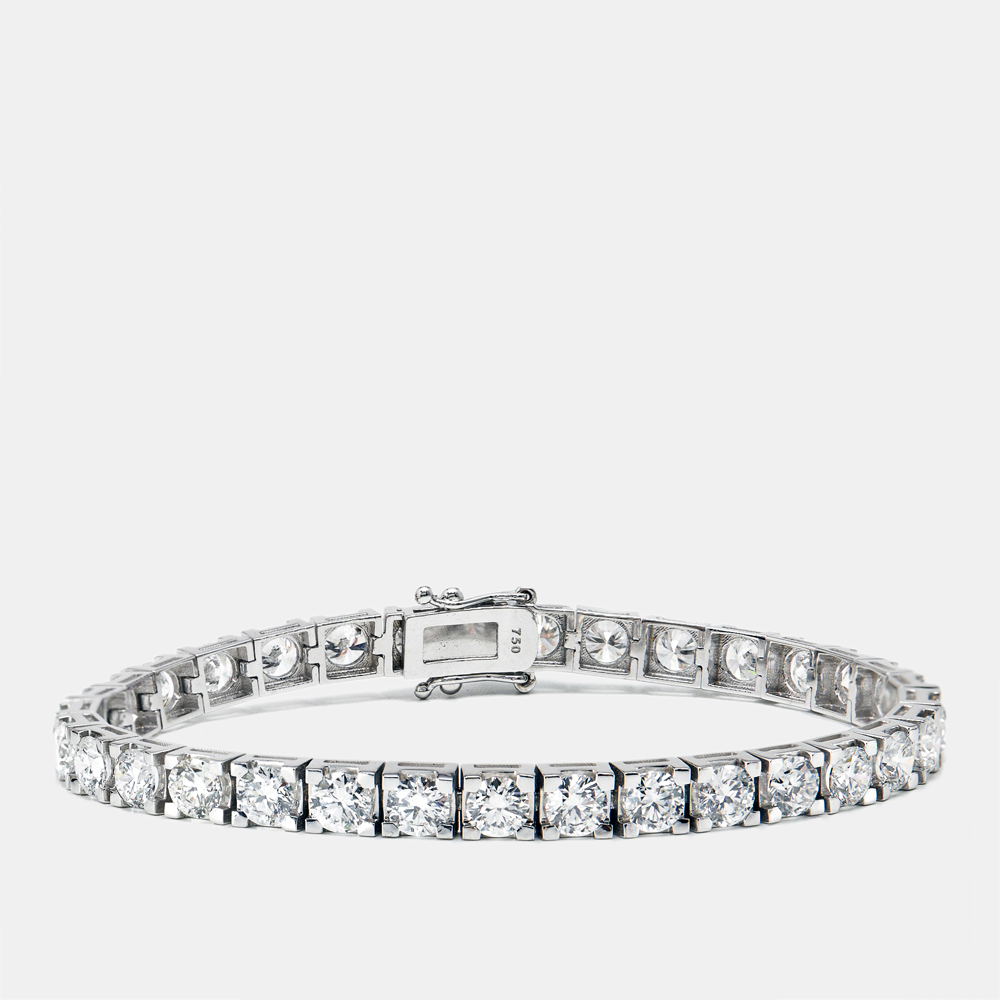 9.10 cts Round Brilliant Cut Lab Grown Diamonds 18k White Gold Tennis Bracelet
9.10 cts Round Brilliant Cut Lab Grown Diamonds 18k White Gold Tennis Bracelet