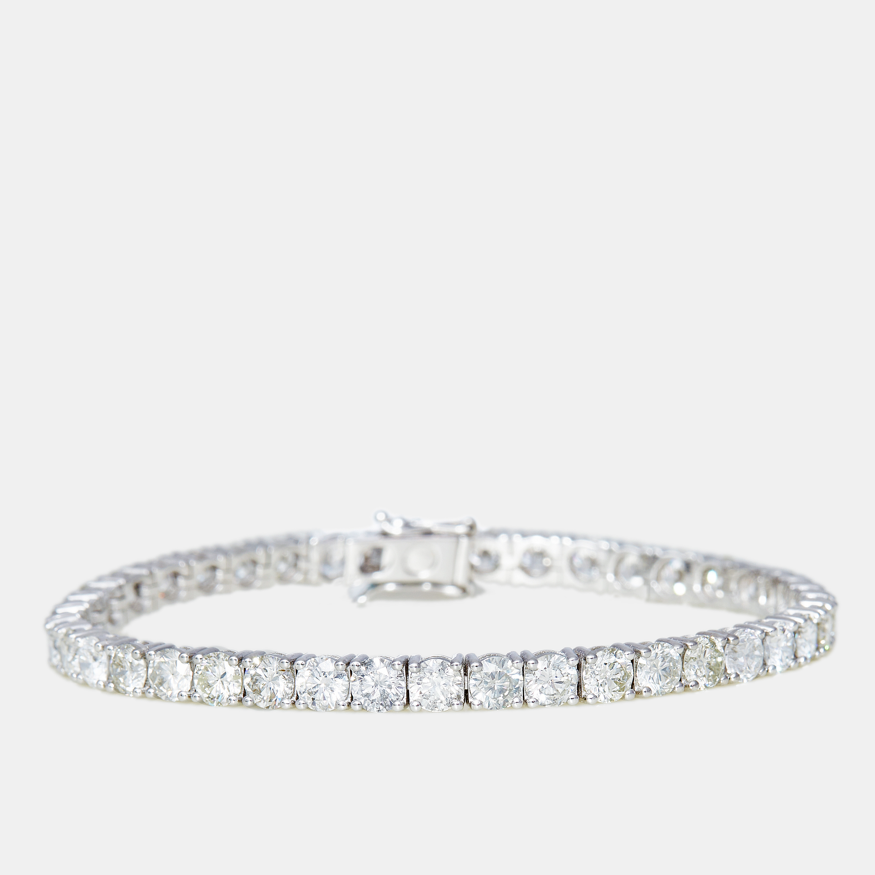 The diamond edit 18k white gold 10 ct diamond bracelet