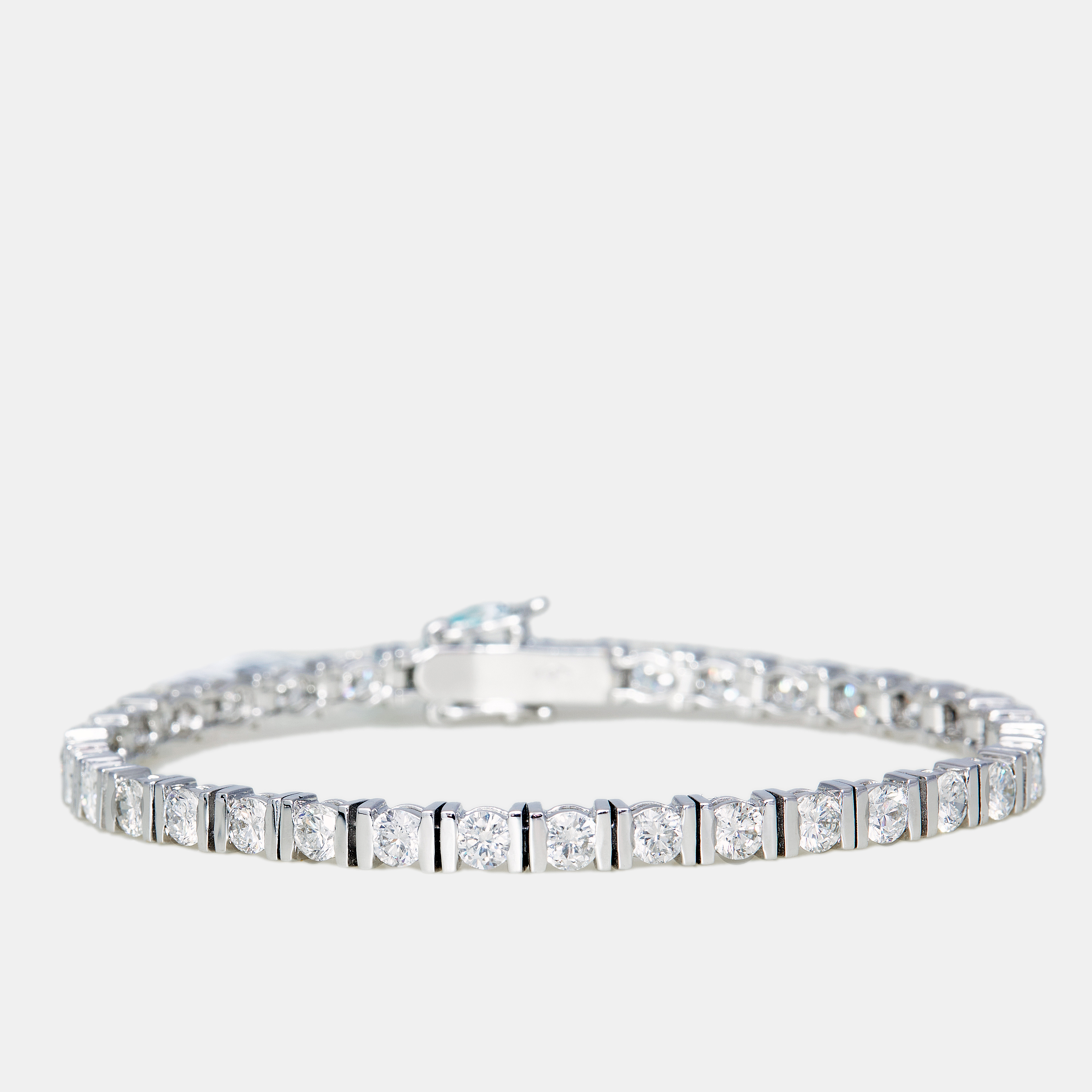The diamond edit 18k white gold 7.1 ct diamond bracelet