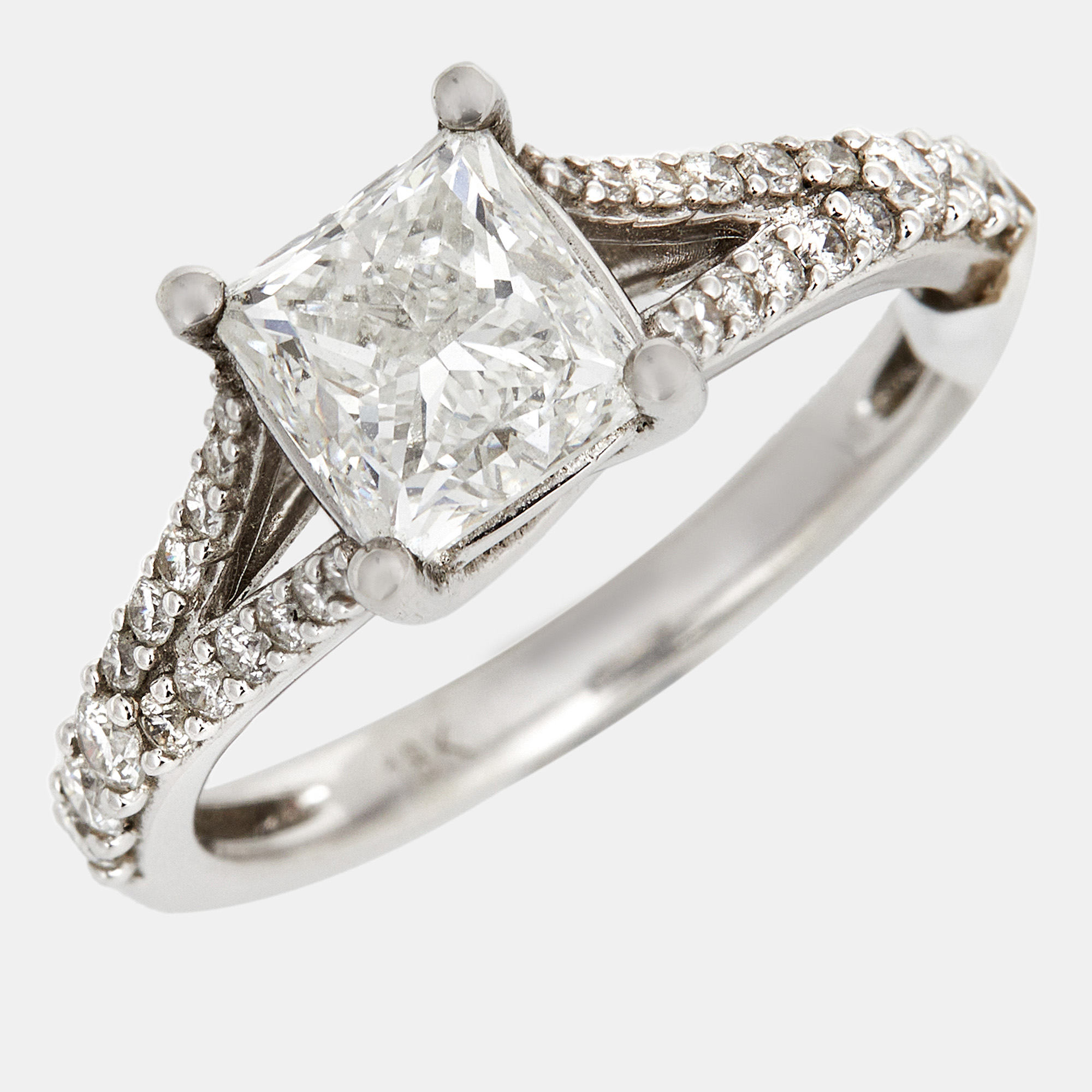 The diamond edit 18k white gold  ring eu 51