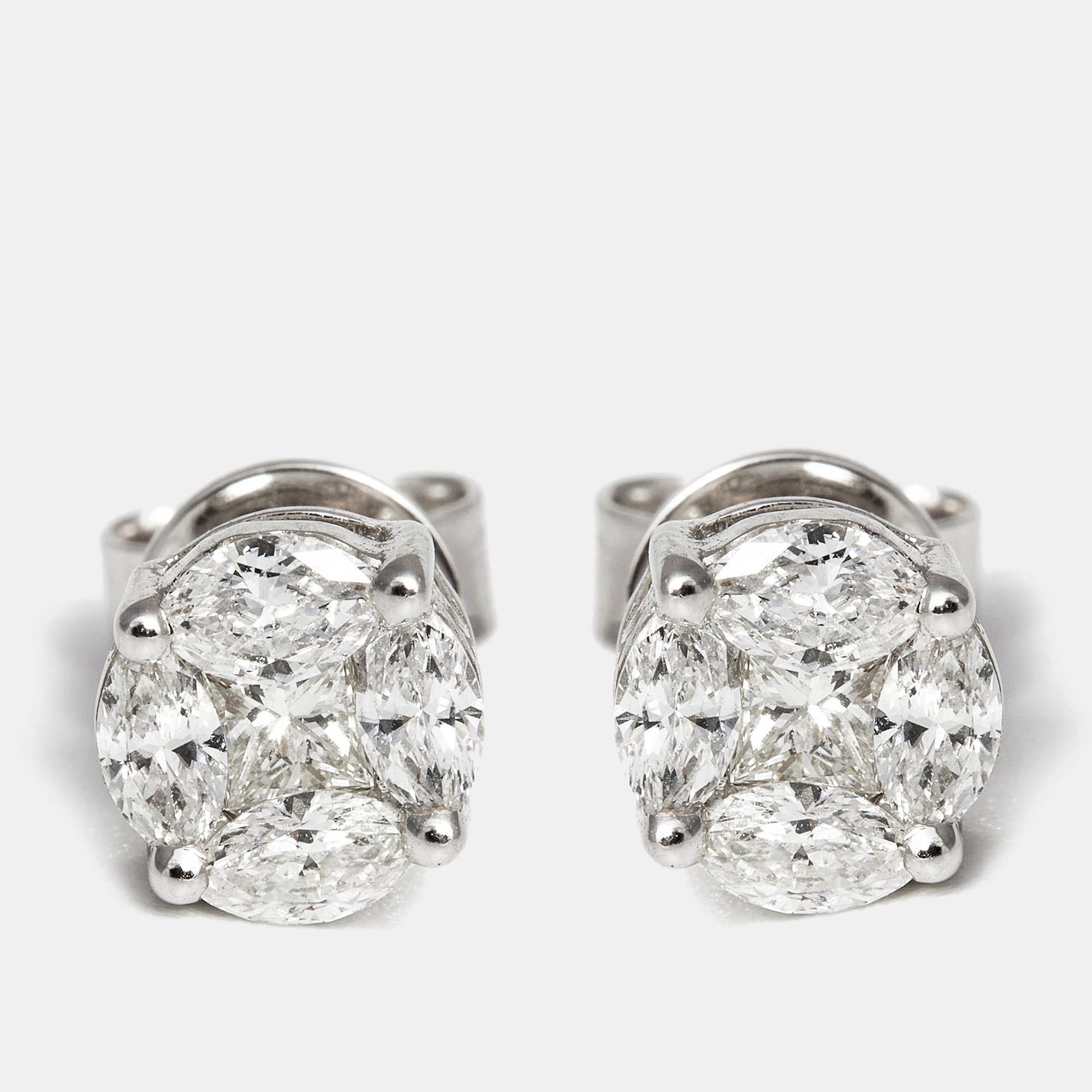 The diamond edit 18k white diamond 0.72 cts gold stud earrings