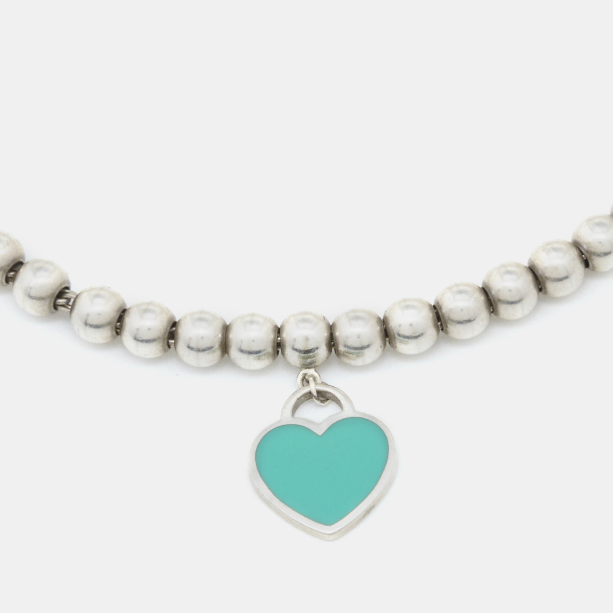 Tiffany & Co. Return to Tiffany Blue Enamel Heart Tag Silver Bead Bracelet
Tiffany & Co. Return to Tiffany Blue Enamel Heart Tag Silver Bead Bracelet