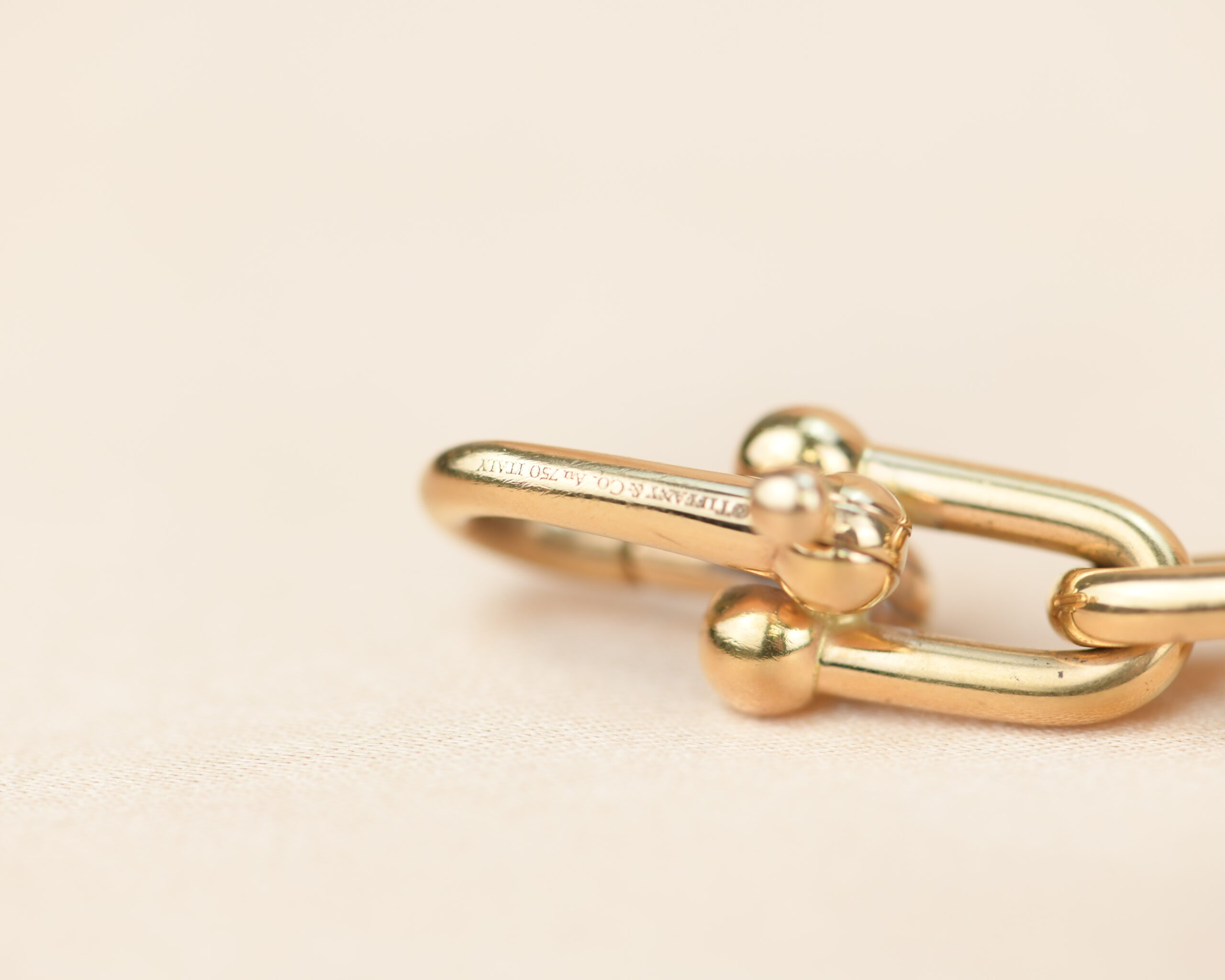Tiffany & Co. City HardWear Link 18K Gold Bracelet